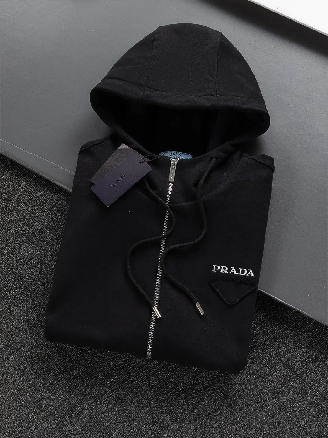 Logo-Appliqué Zip-Up Hooded Gilet D22522820 — view 4
