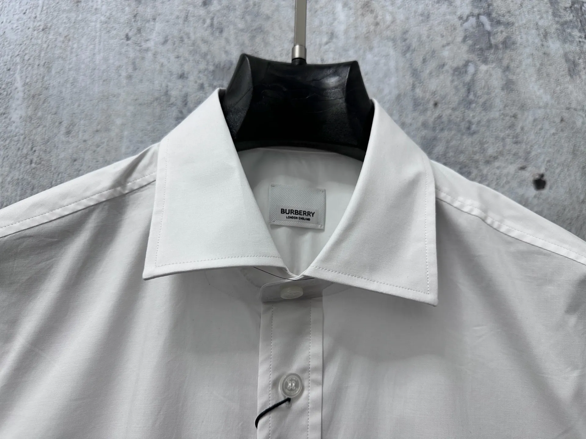 Embroidered Logo Pocket Cotton-Nylon Shirt D22523571 — view 4