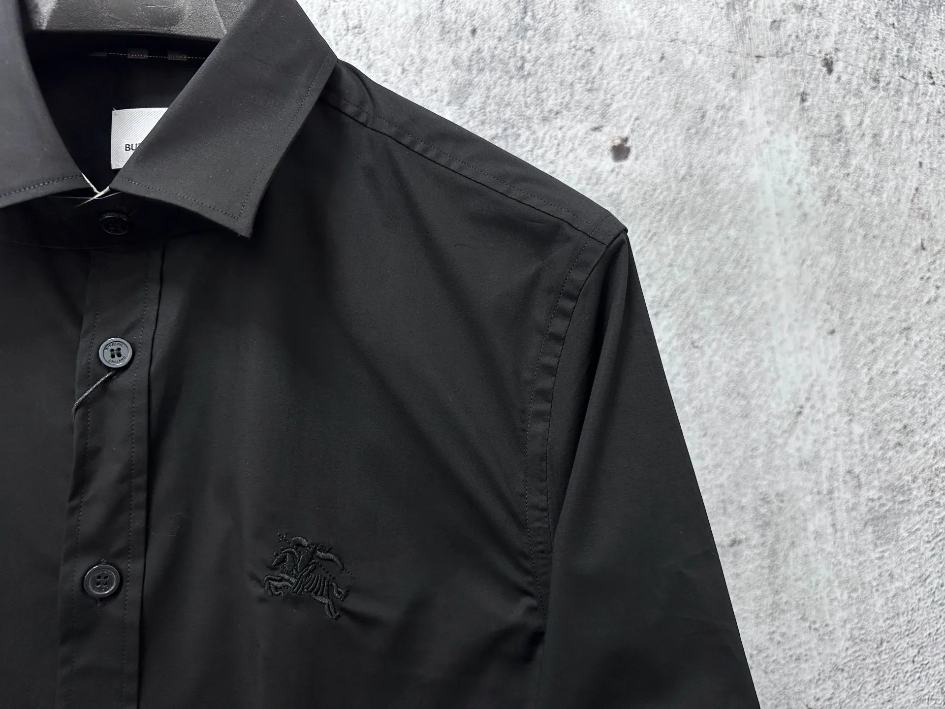 Embroidered Knight Logo Poplin Shirt D22523570 — view 3