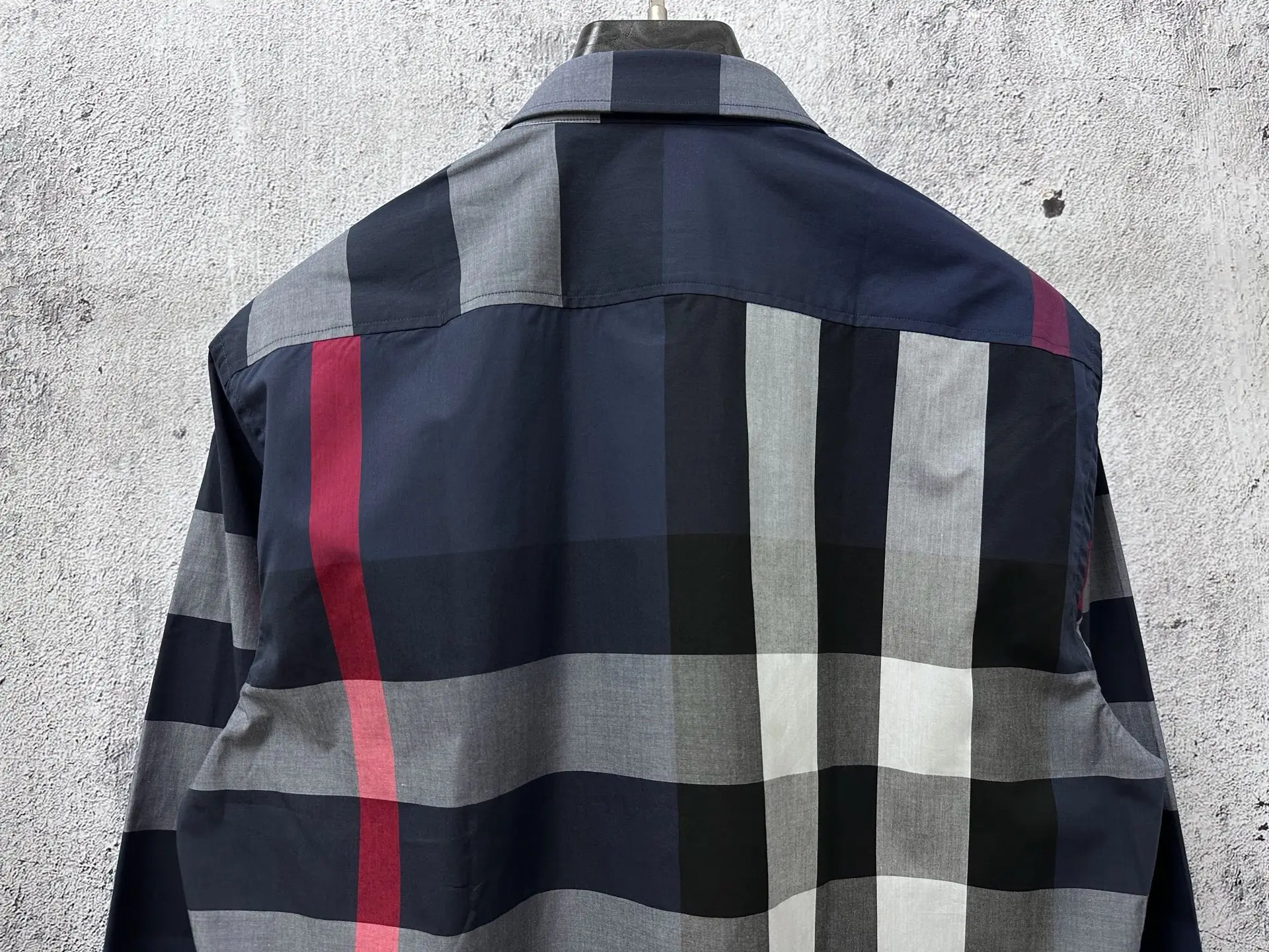 Classic Check Cotton Poplin Shirt D22523566 — view 7