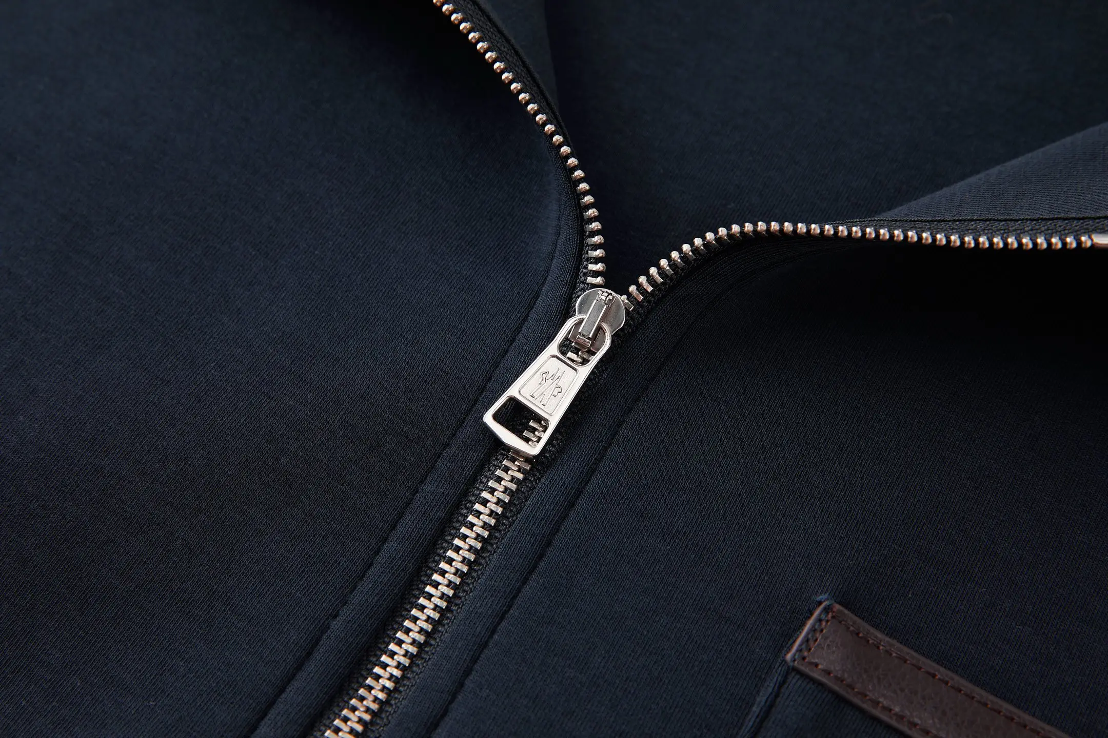 Leather-Trimmed Quarter-Zip Polo Sweatshirt D23023473 — view 4