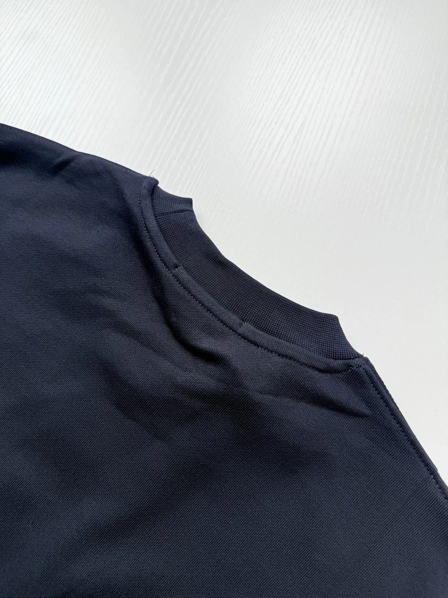 Logo-Embroidered Crew-Neck Sweatshirt D23022615 — view 9