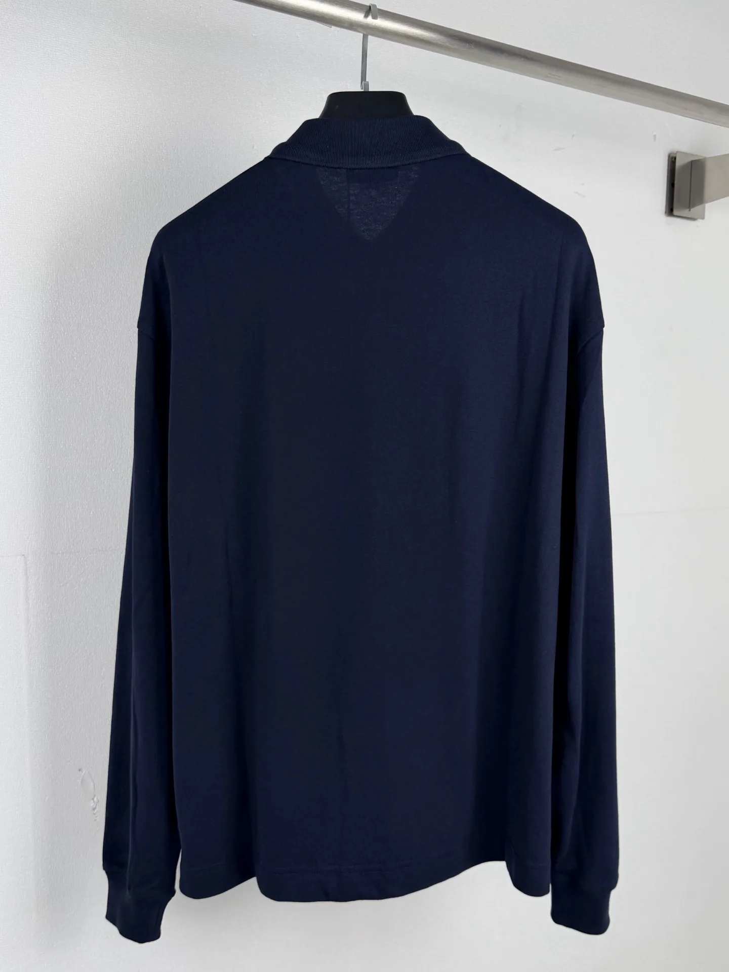 Logo-Label Long-Sleeved Polo Shirt D23021561 — view 3