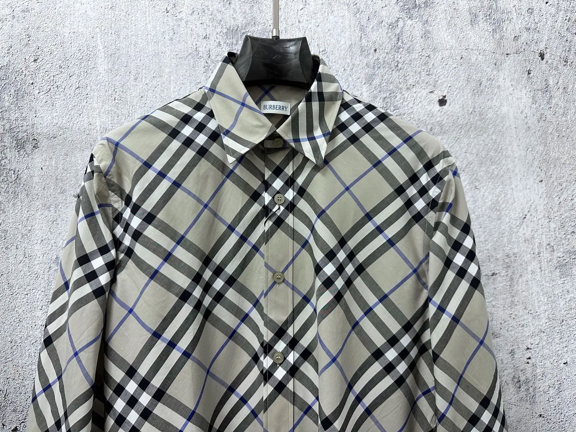 Check Technical Twill Long-Sleeved Shirt D23523575 — view 4