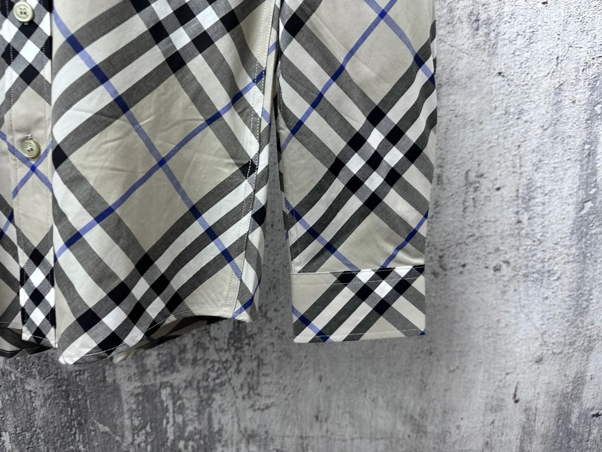 Check Technical Twill Long-Sleeved Shirt D23523575 — view 6