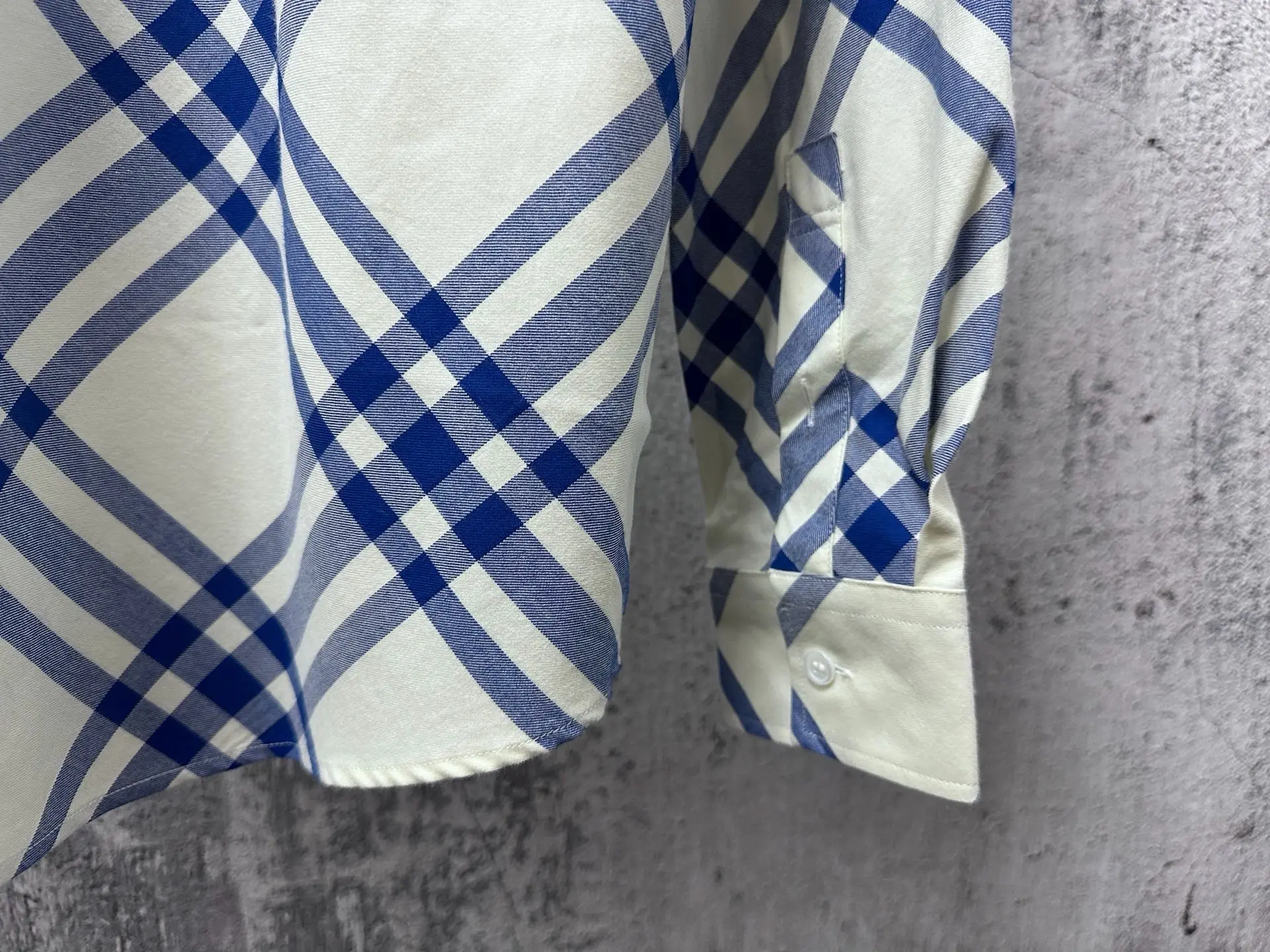 Diamond Check Technical Twill Shirt D23523567 — view 9