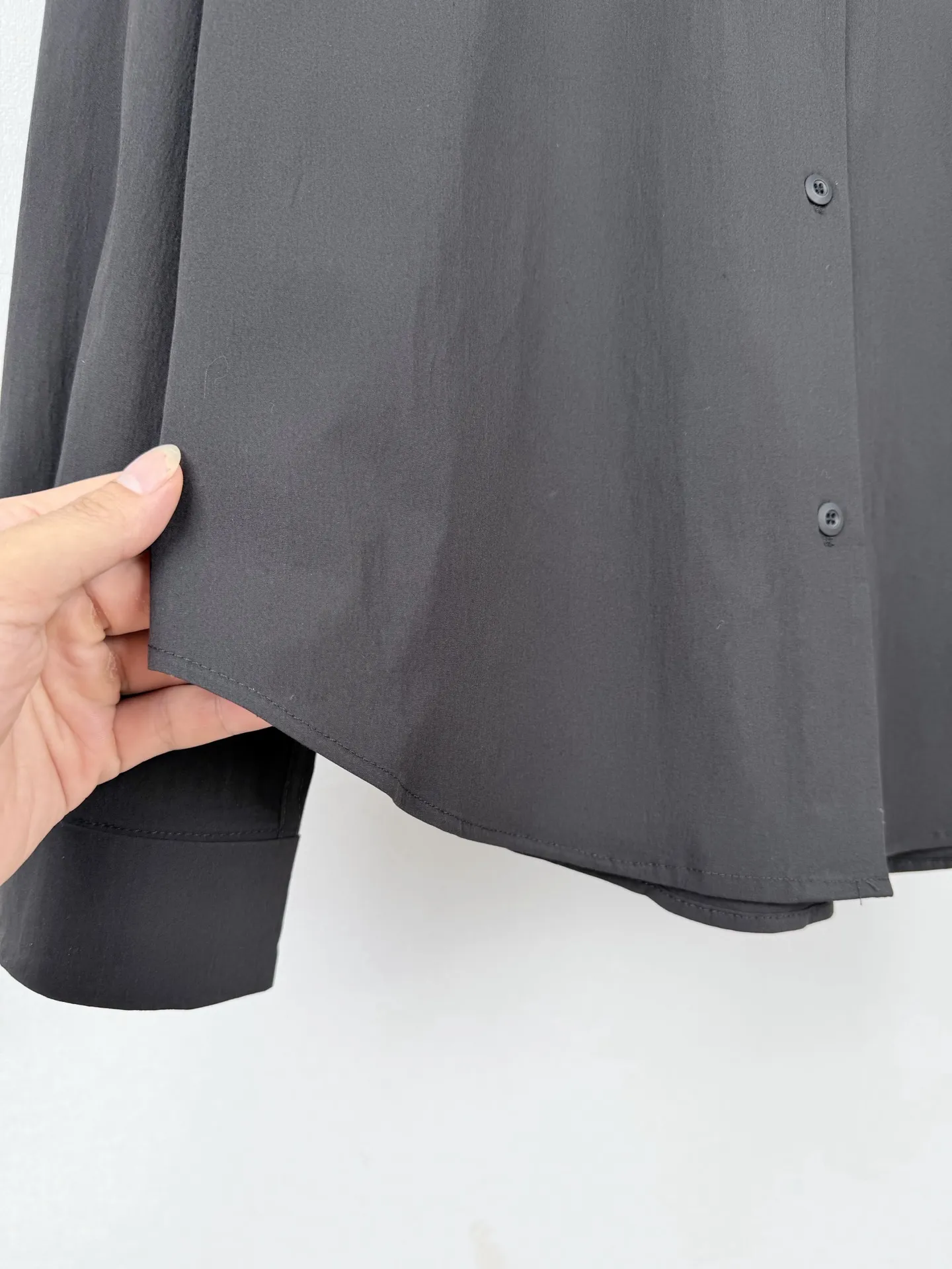 Logo-Patch Stretch Poplin Long-Sleeve Shirt D24020004 — view 9