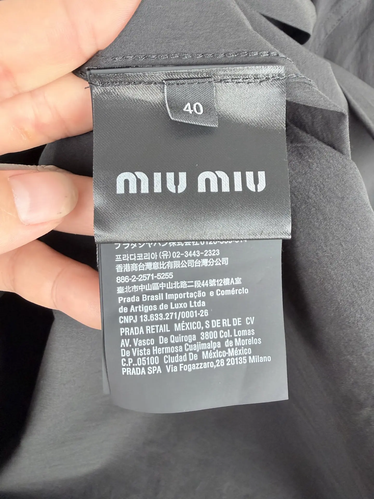 Logo-Patch Stretch Poplin Long-Sleeve Shirt D24020004 — view 11
