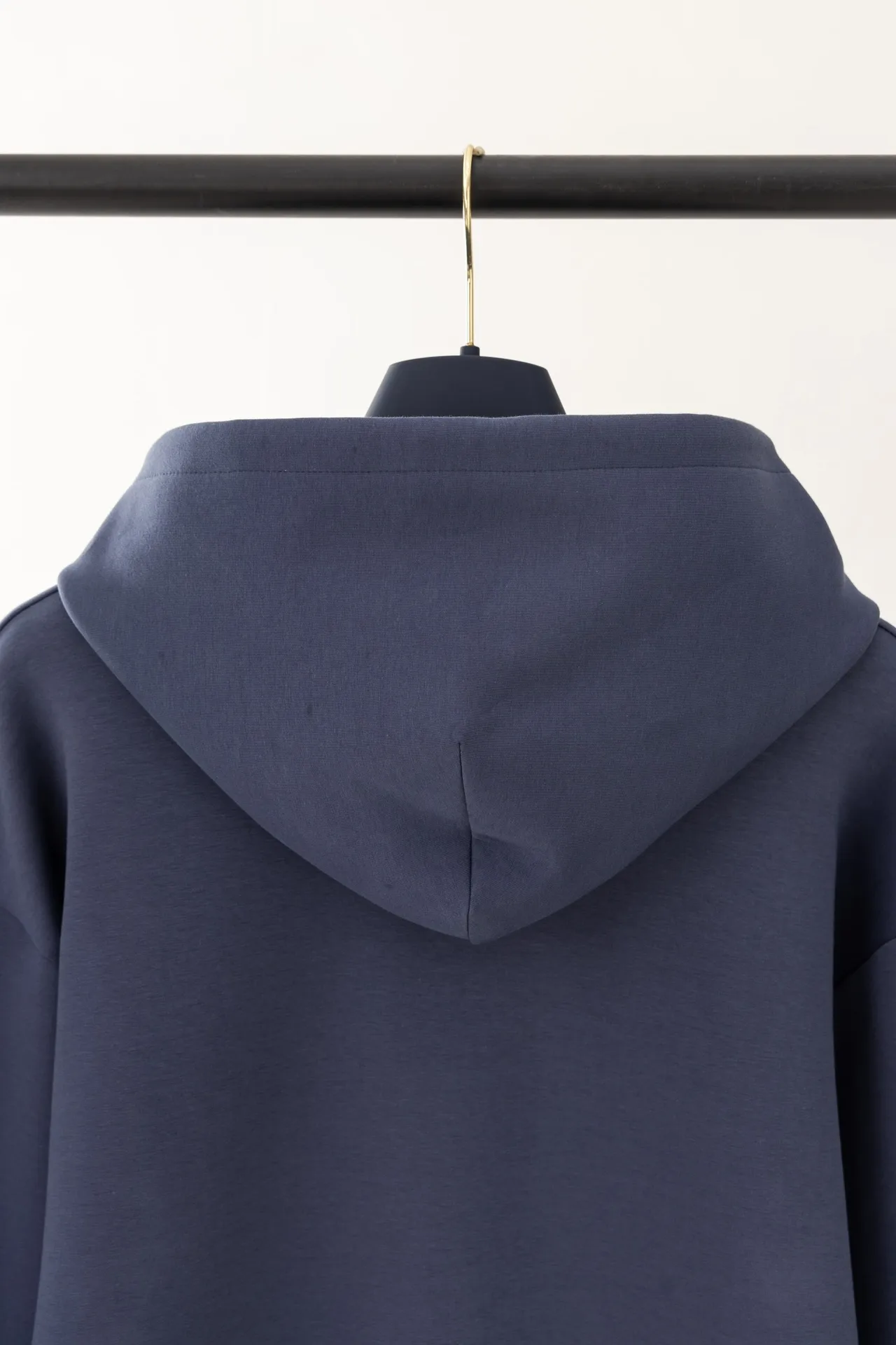 Logo Embroidered Zip-Up Hoodie with Pearl Details D24019902 — view 8