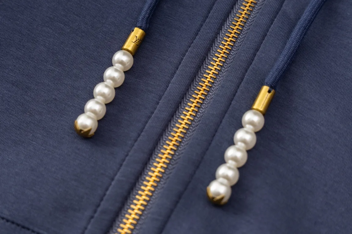 Logo Embroidery Pearl Zip-Up Hoodie D24019903 — view 5
