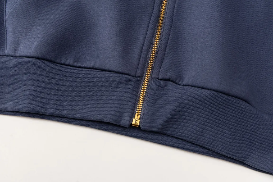 Logo Embroidery Pearl Zip-Up Hoodie D24019903 — view 11