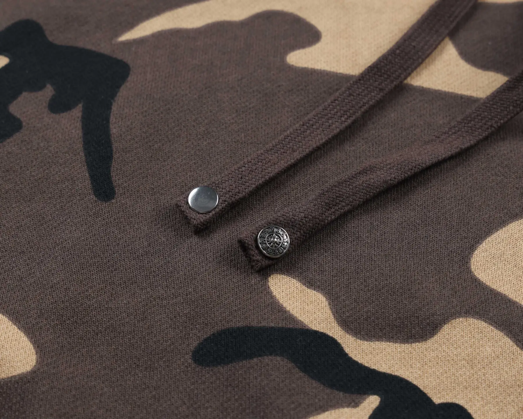 Camo Patchwork Embroidered Zip-Up Hoodie D24521451 — view 7