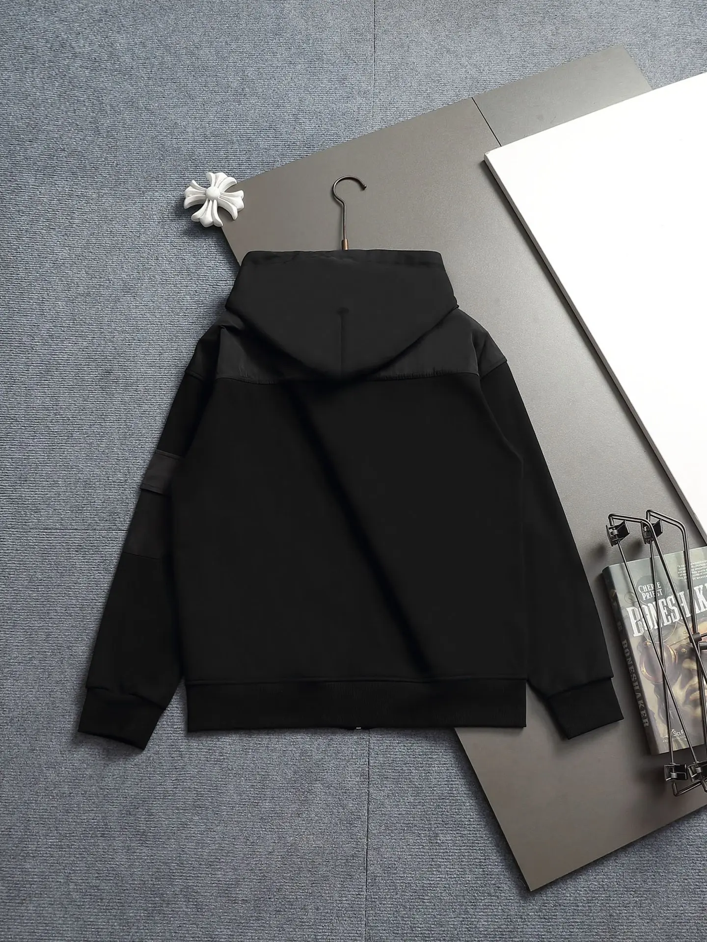 Logo-Appliqué Zip-Up Hoodie D24521994 — view 14