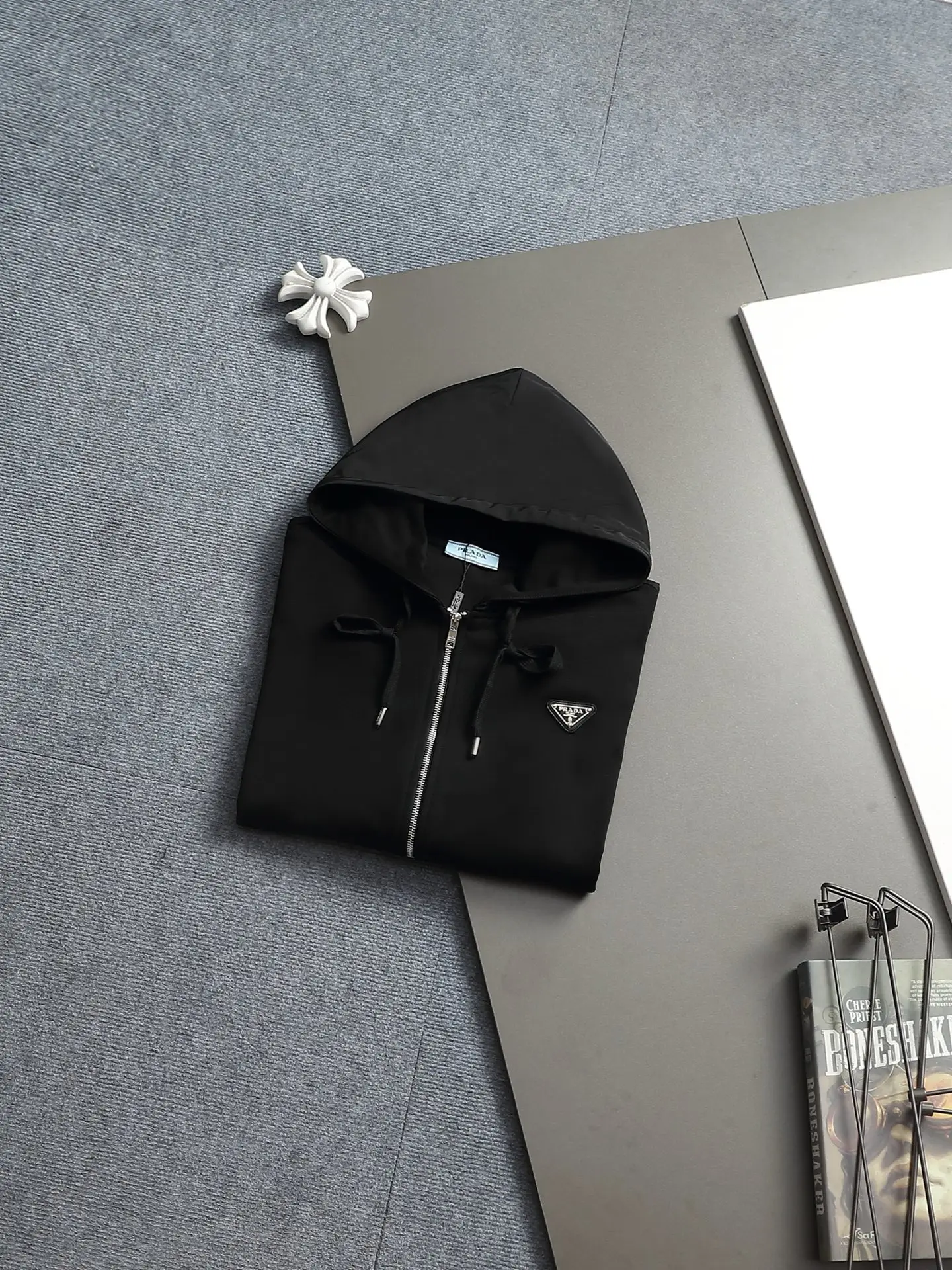 Logo-Appliqué Zip-Up Hoodie D24521994 — view 15
