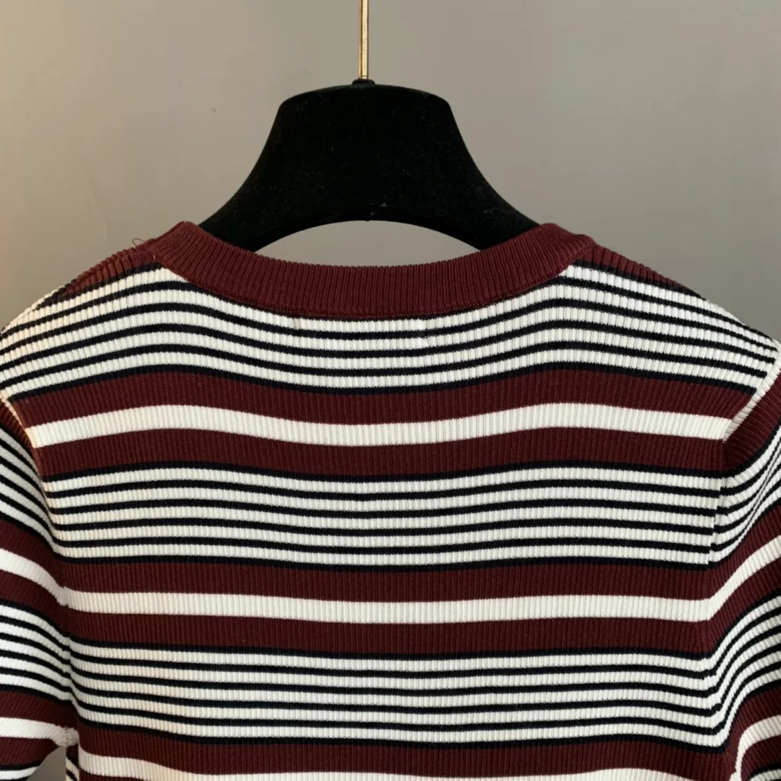 Striped Ribbed-Knit Logo T-Shirt D24522752 — view 9