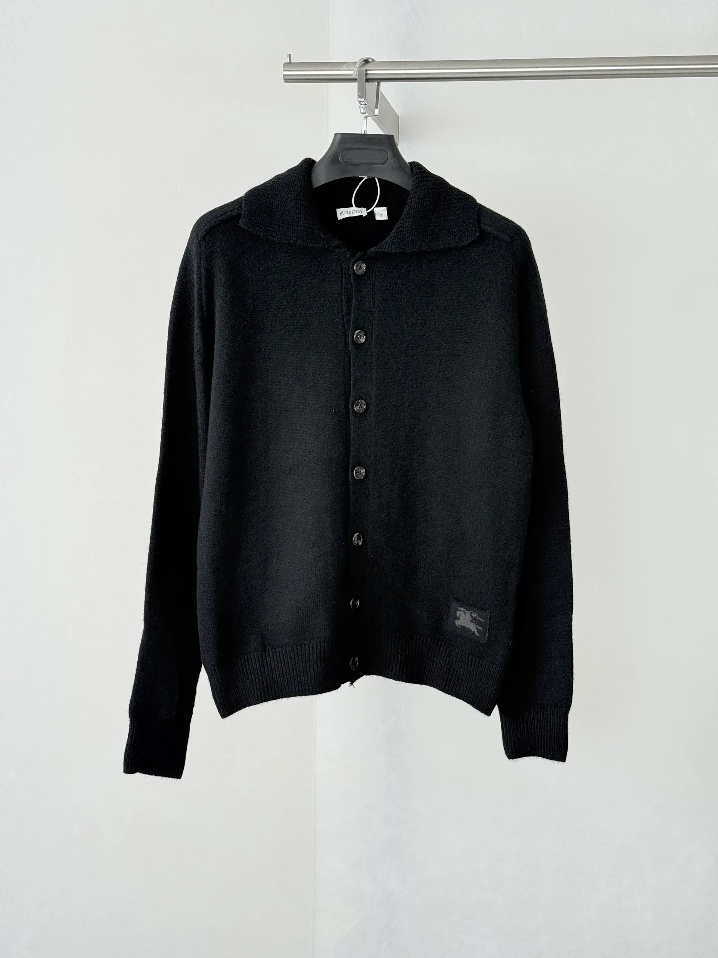 Logo-Embroidered Collared Knit Cardigan D25022617