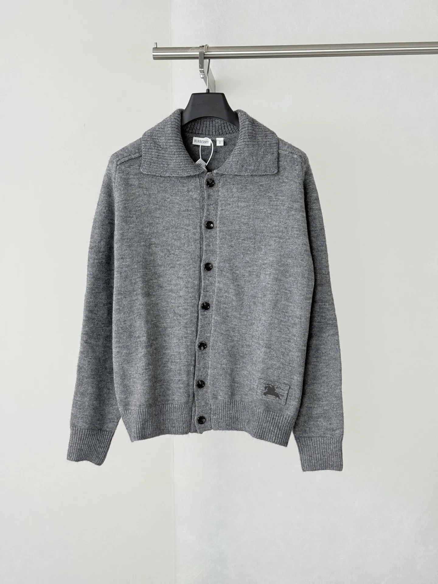 Logo-Embroidered Collared Knit Cardigan D25022616
