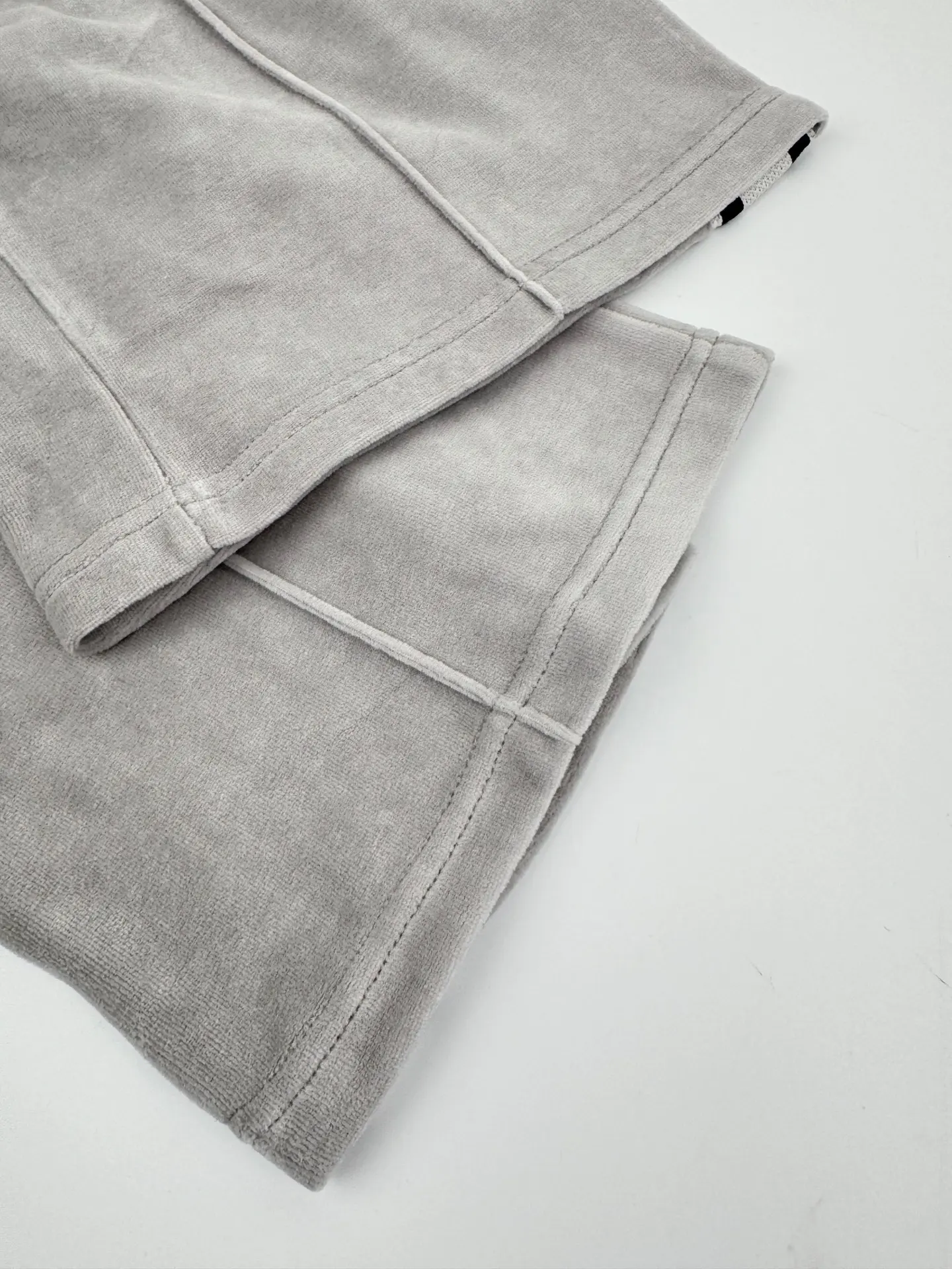 Embroidered Velour Straight-Leg Sweatpants D25021889 — view 9