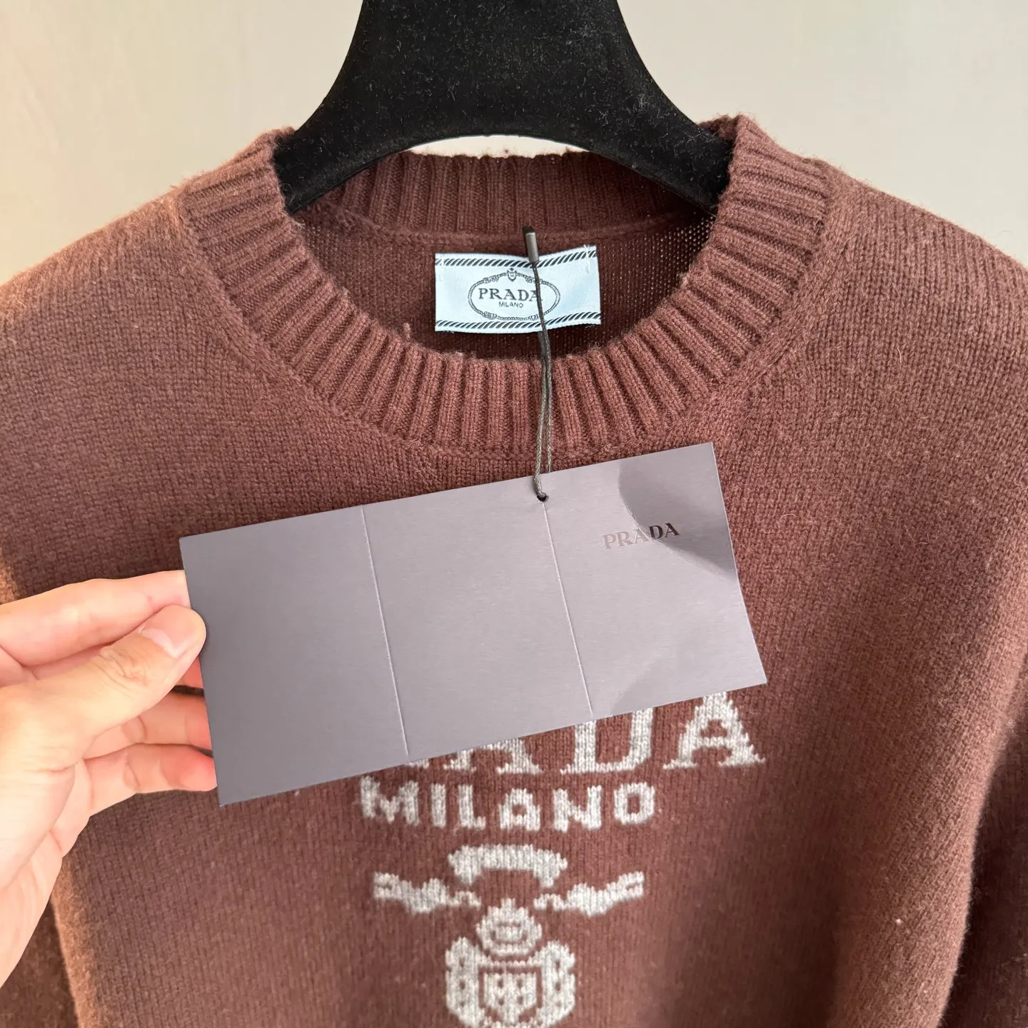 Logo Jacquard Wool and Cashmere-Blend Sweater D25022768 — view 10