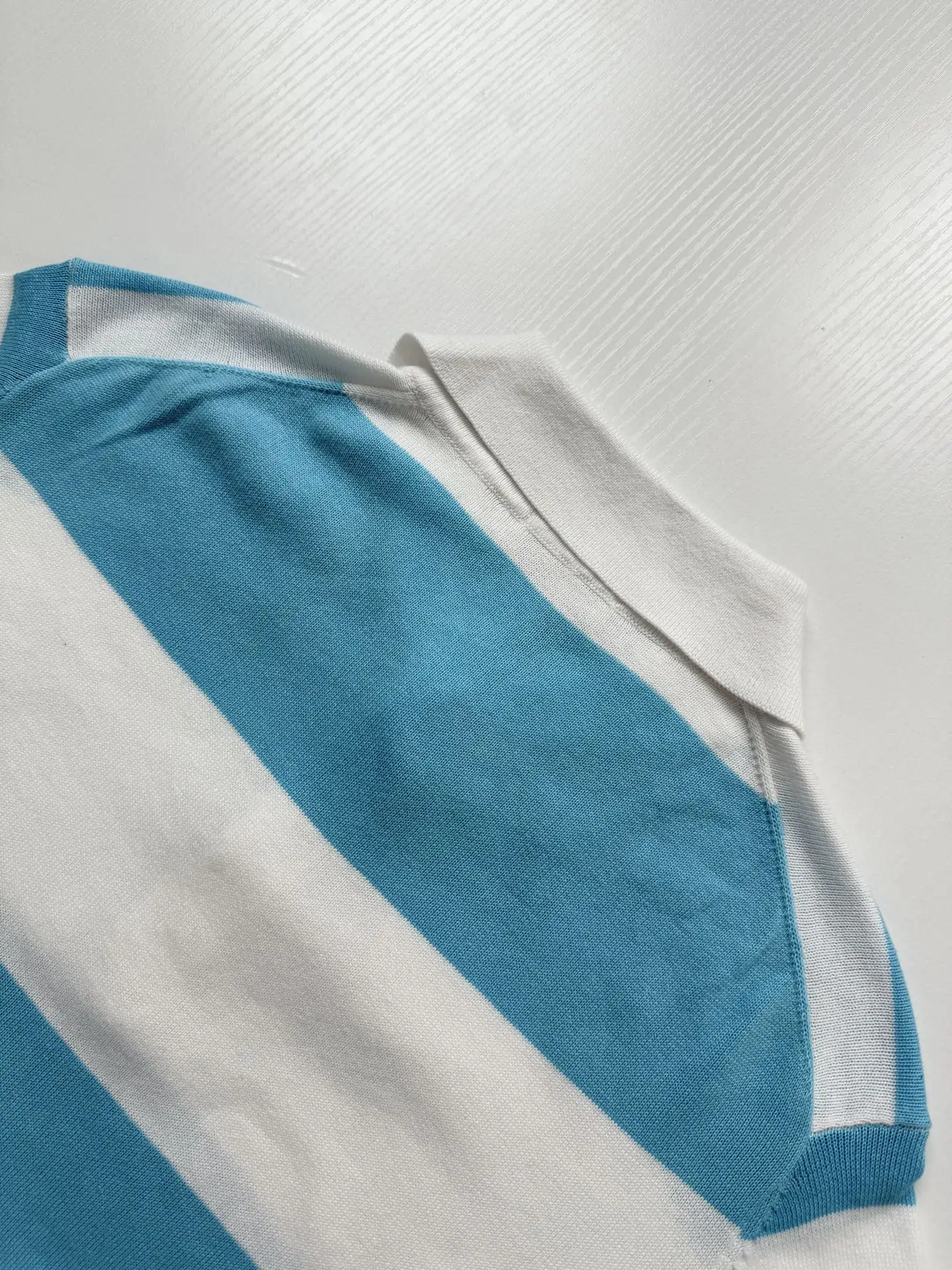 Striped Knit Long-Sleeve Polo Shirt D25523449 — view 9