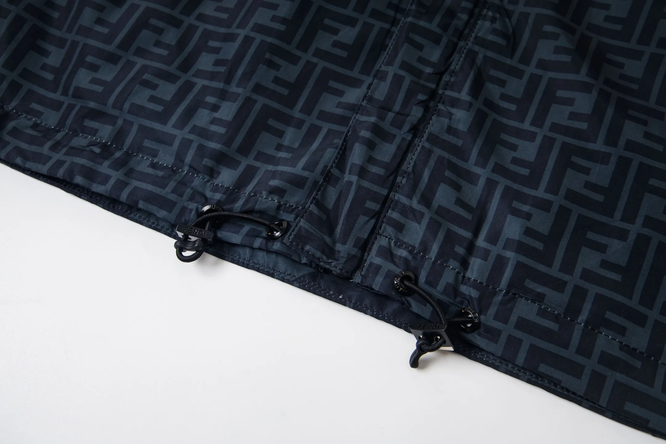 Reversible FF Monogram Jacquard Hooded Jacket D25522201 — view 8