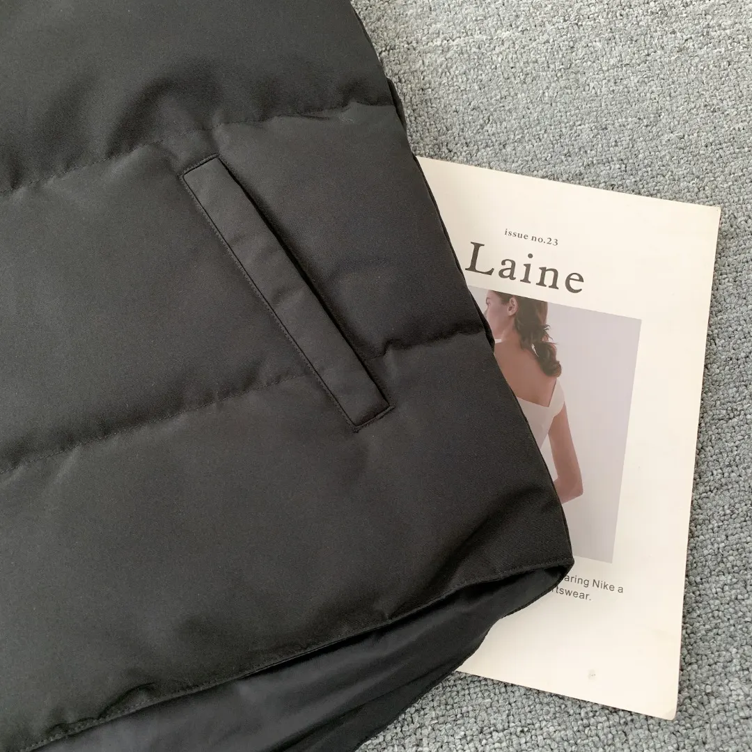 Canada Goose Freestyle Down-Filled Gilet D26023526 — view 5