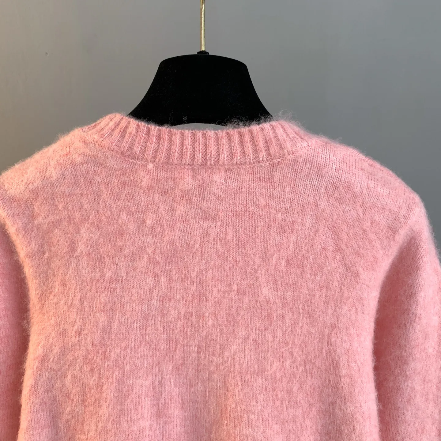 Rabbit Embroidery Wool Crew-Neck Sweater D26022896 — view 4