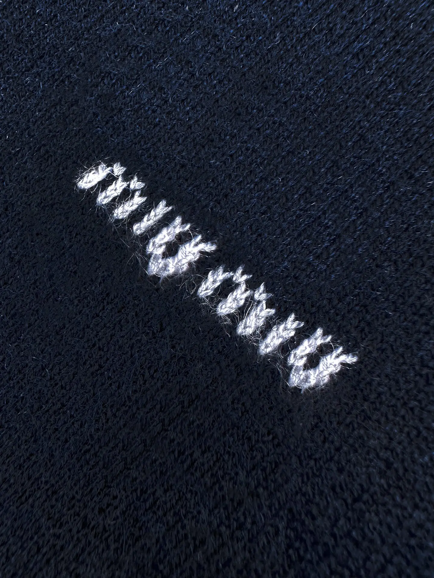 Layered-Effect Cashmere-Wool Blend V-Neck Sweater D26521402 — view 5