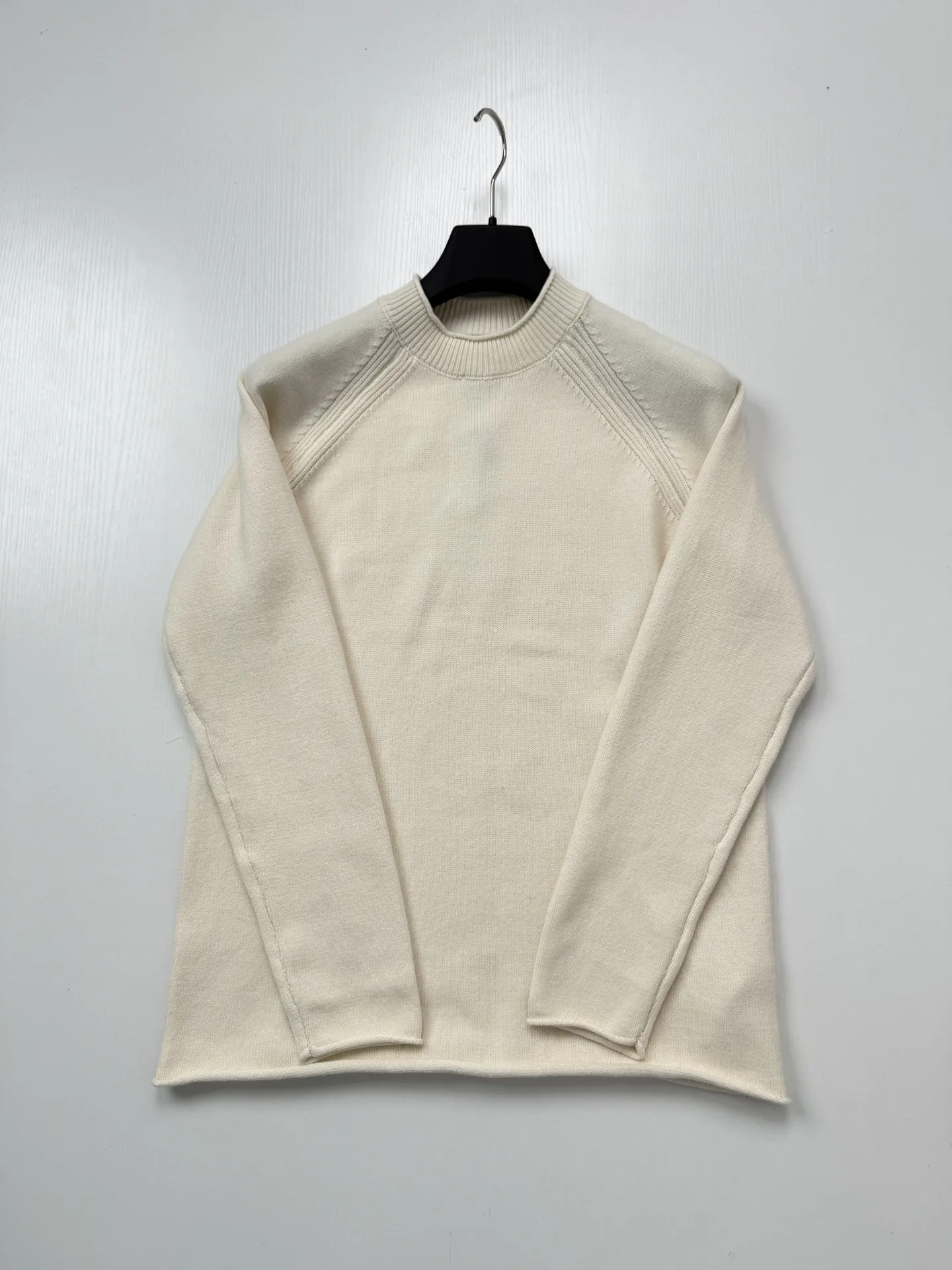 Raglan Sleeve Ribbed Knit Sweater D26523451 — view 3