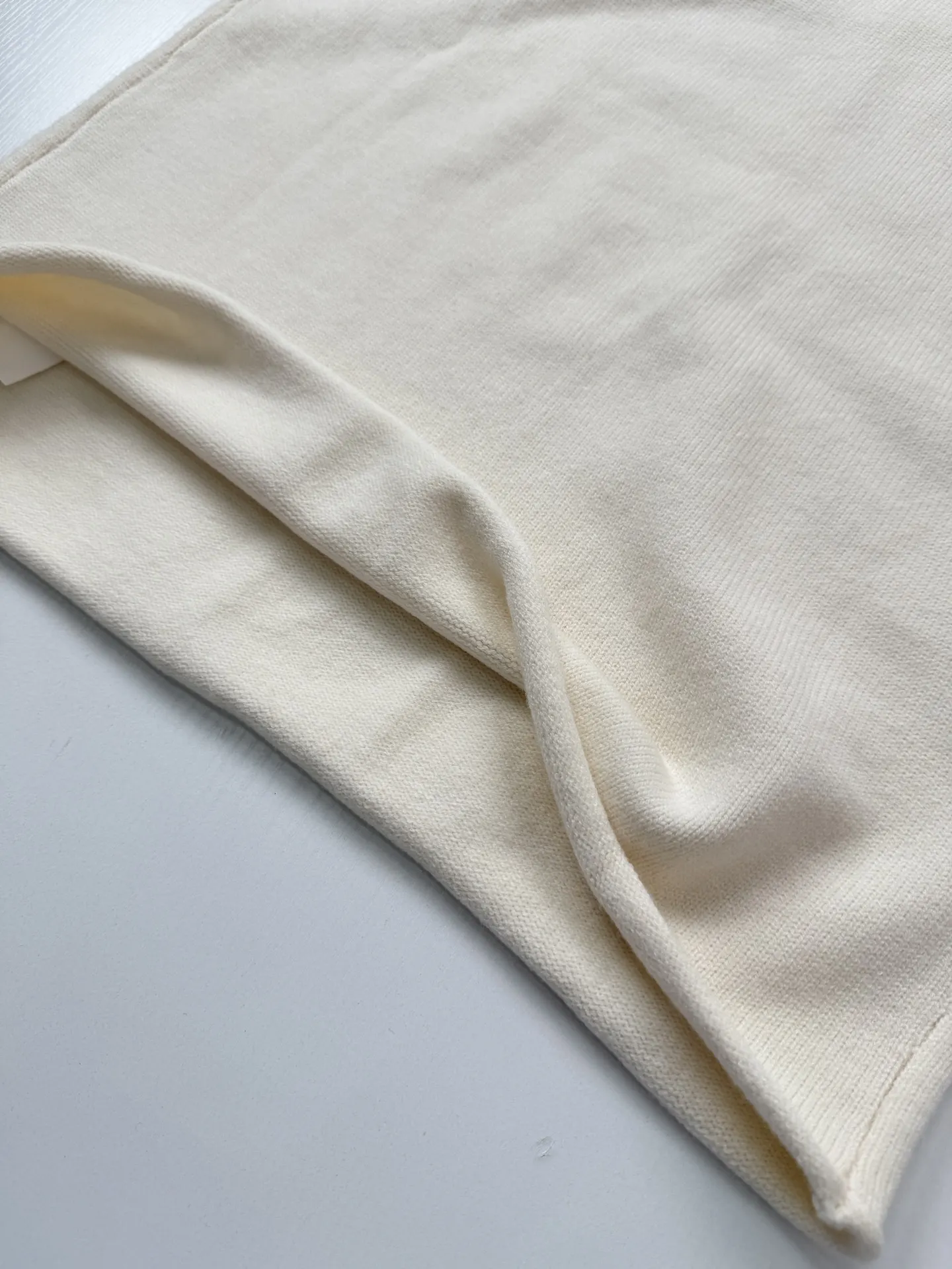 Raglan Sleeve Ribbed Knit Sweater D26523451 — view 8