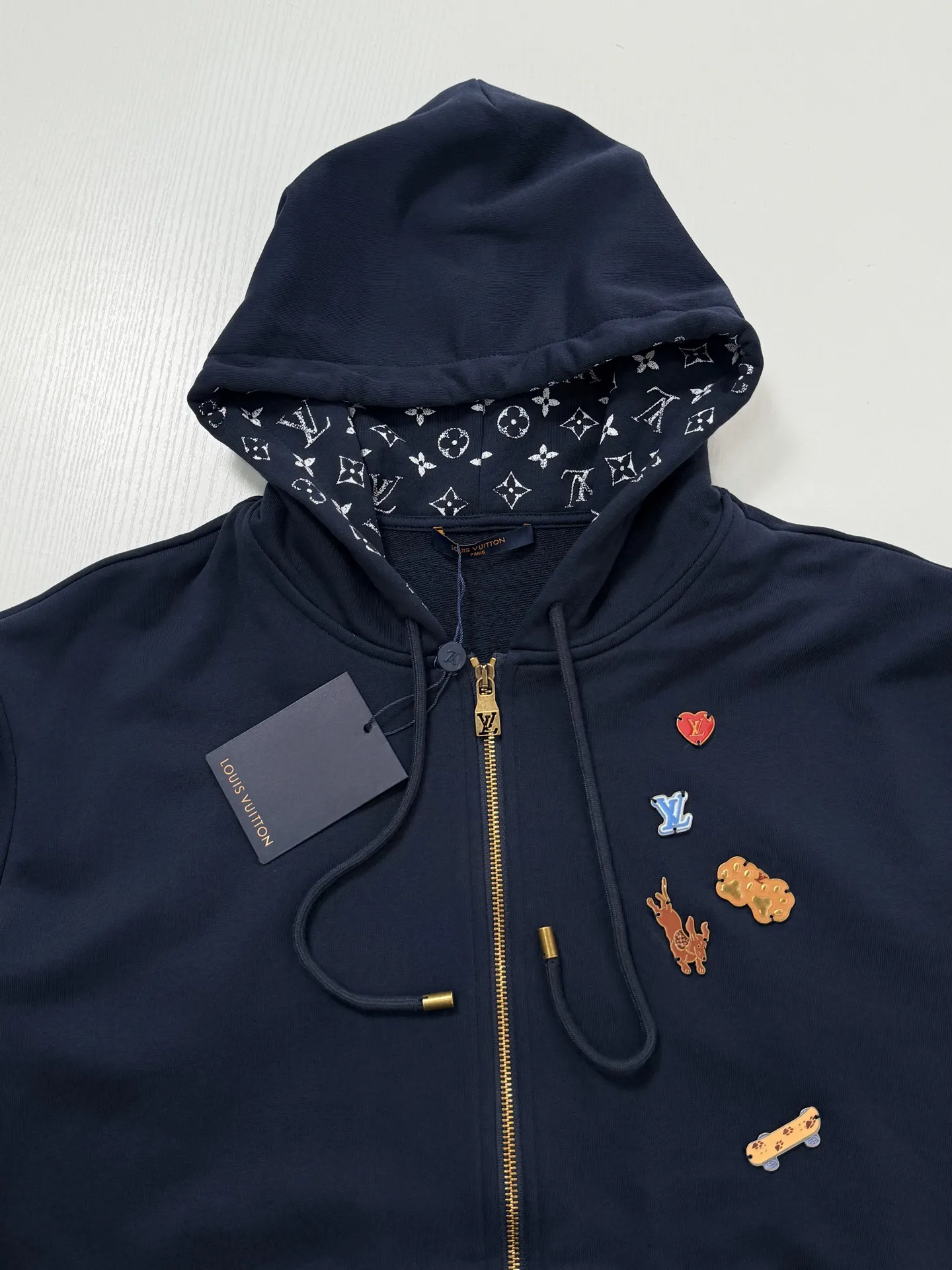 Badge-Embellished Zip-Up Hoodie D26819943 — view 6