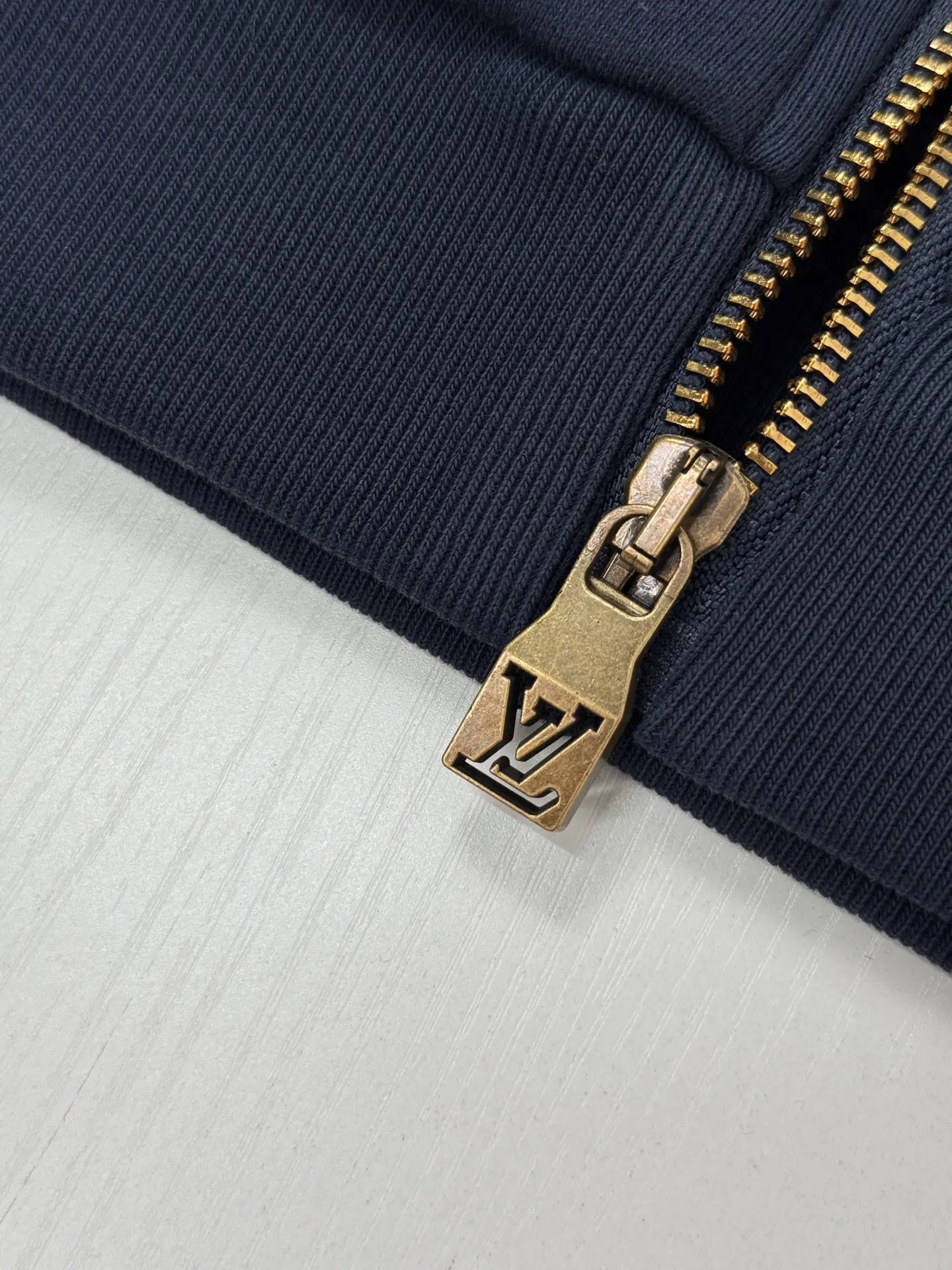 Badge-Embellished Zip-Up Hoodie D26819943 — view 10