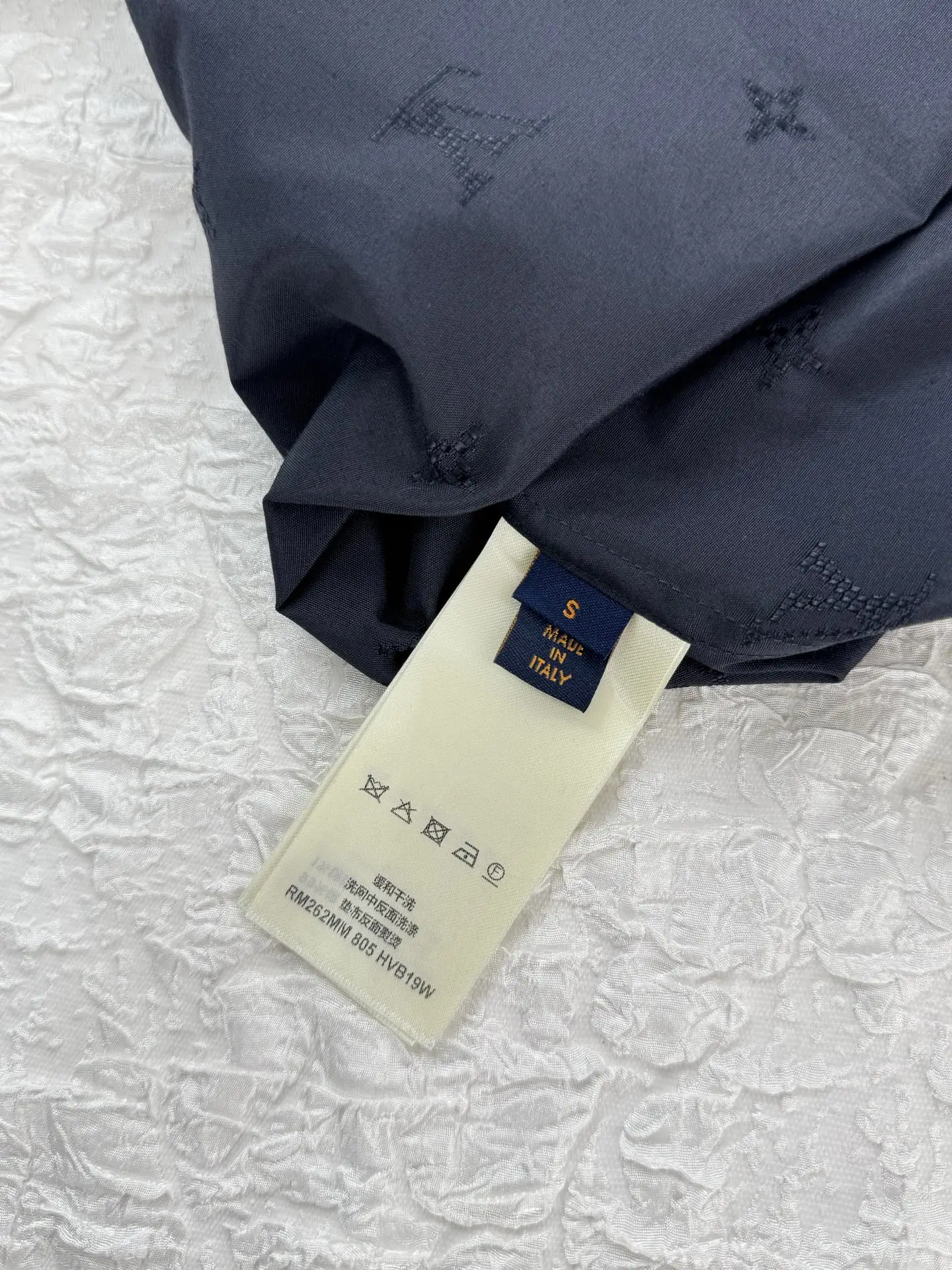 Monogram Embroidered Long-Sleeve Shirt D27019938 — view 9