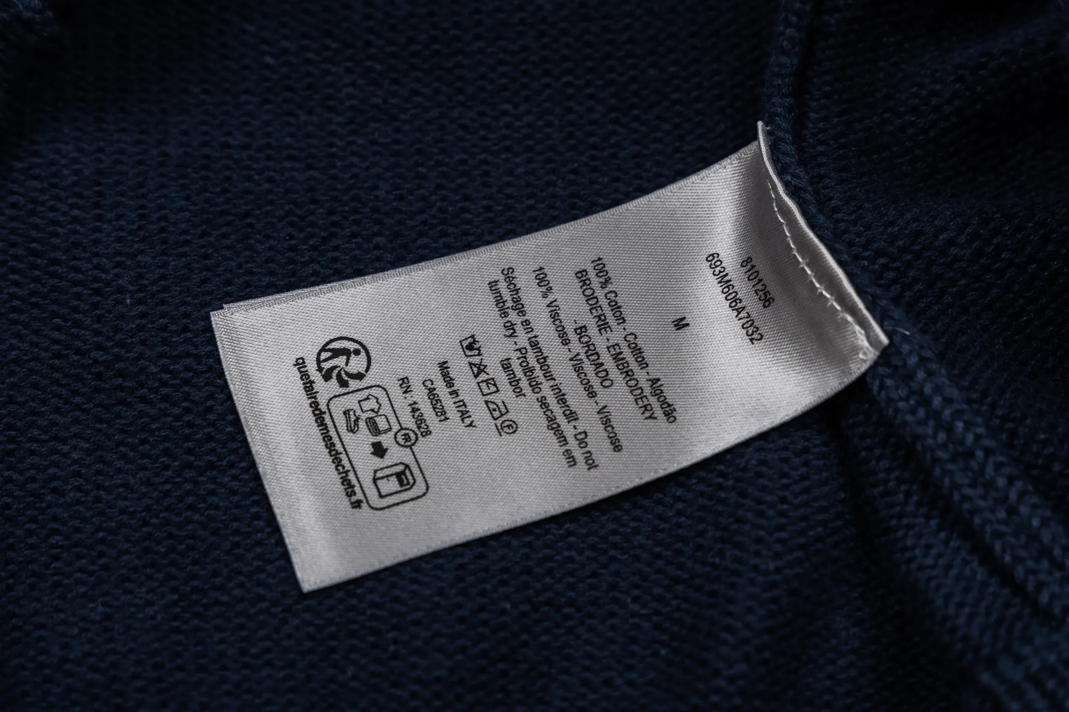 Oblique Jacquard Taped Crew-Neck Sweater D27019822 — view 9