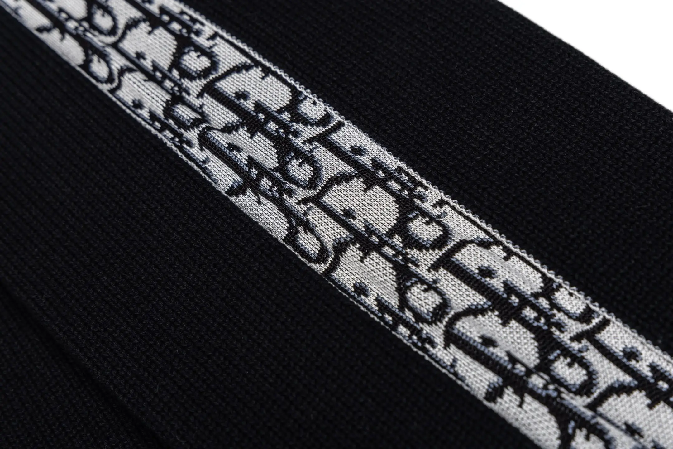 Oblique Jacquard Trim Wool-Blend Sweater D27019820 — view 6