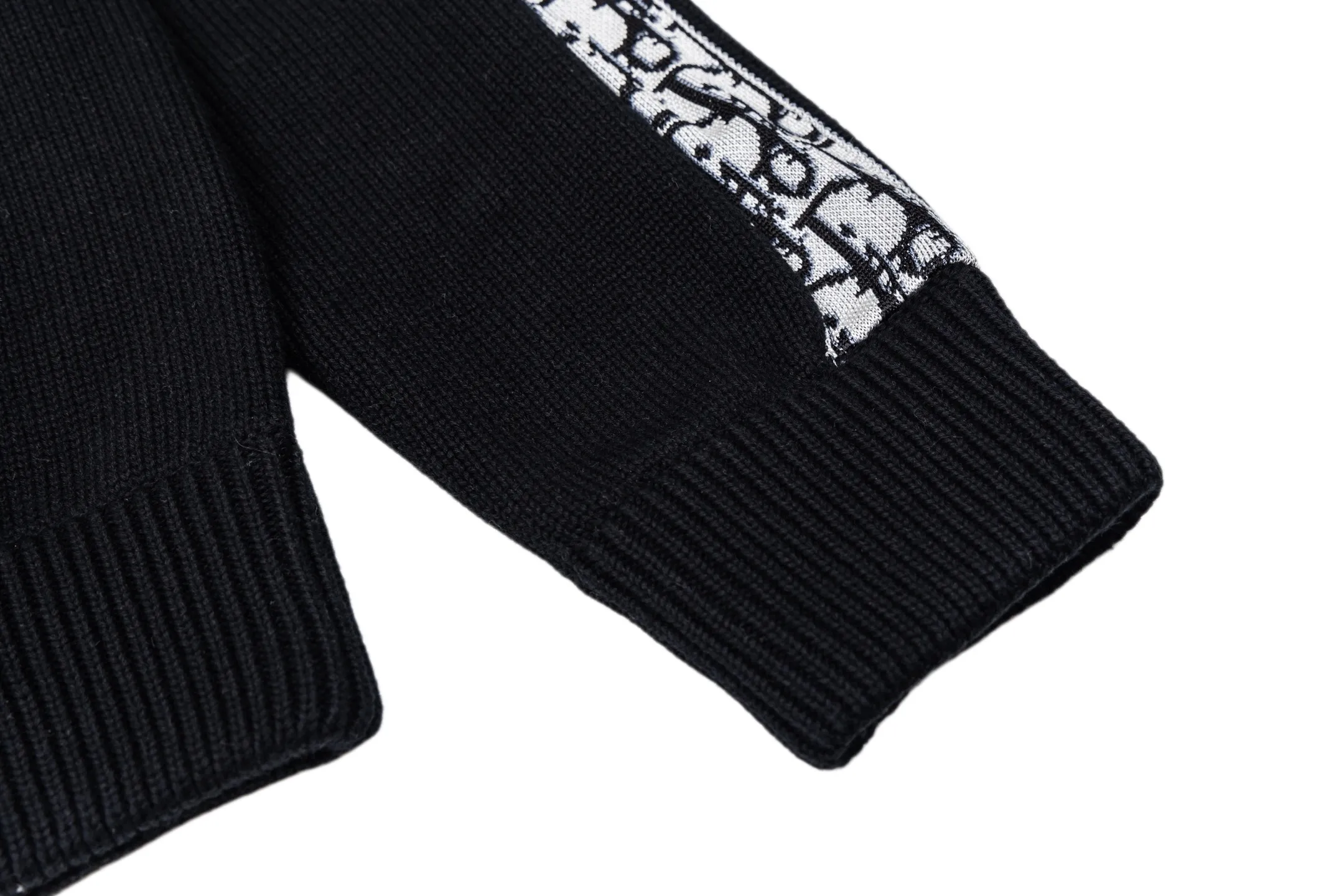 Oblique Jacquard Trim Wool-Blend Sweater D27019820 — view 7