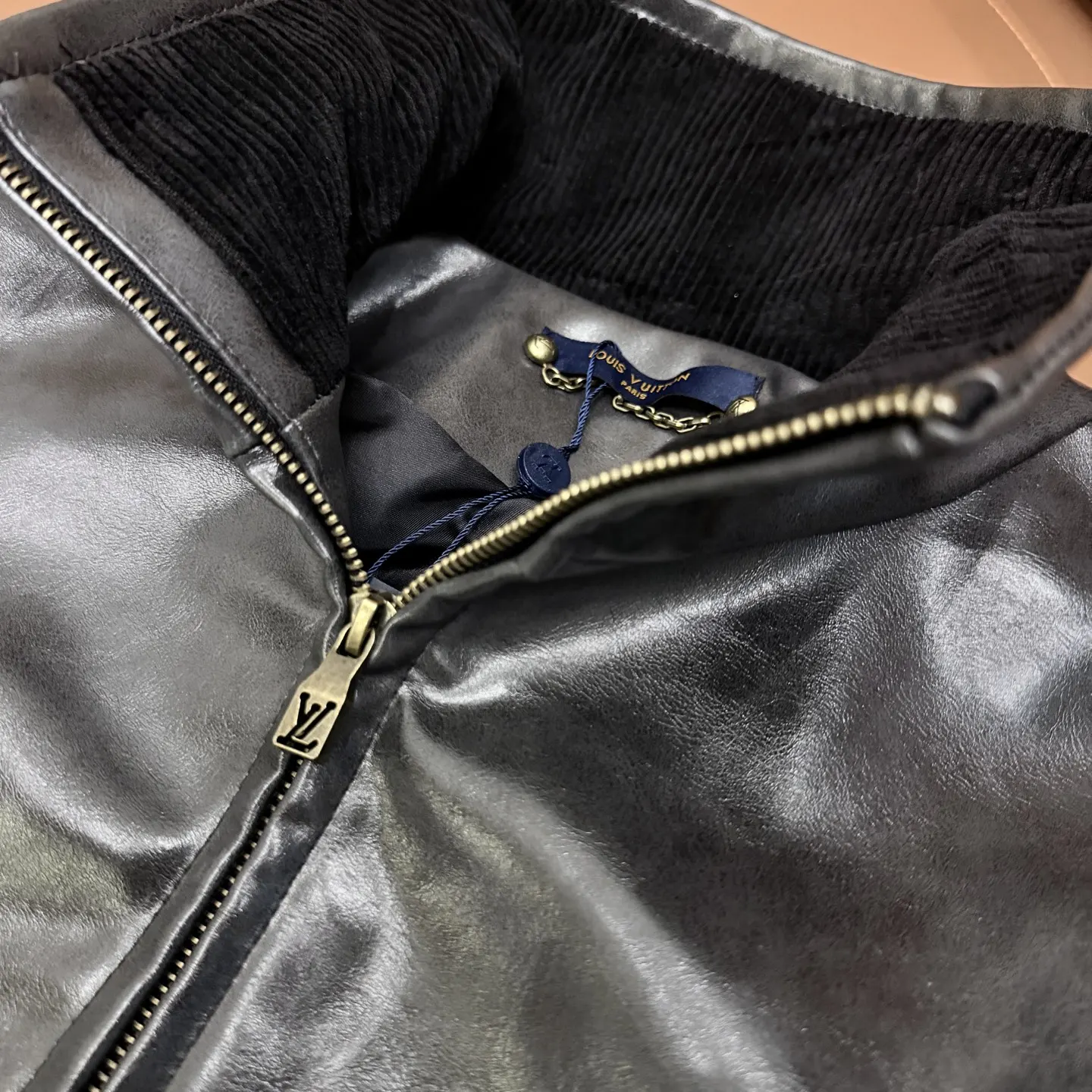 Louis Vuitton Embroidered Lambskin Bomber Jacket D27021359 — view 3