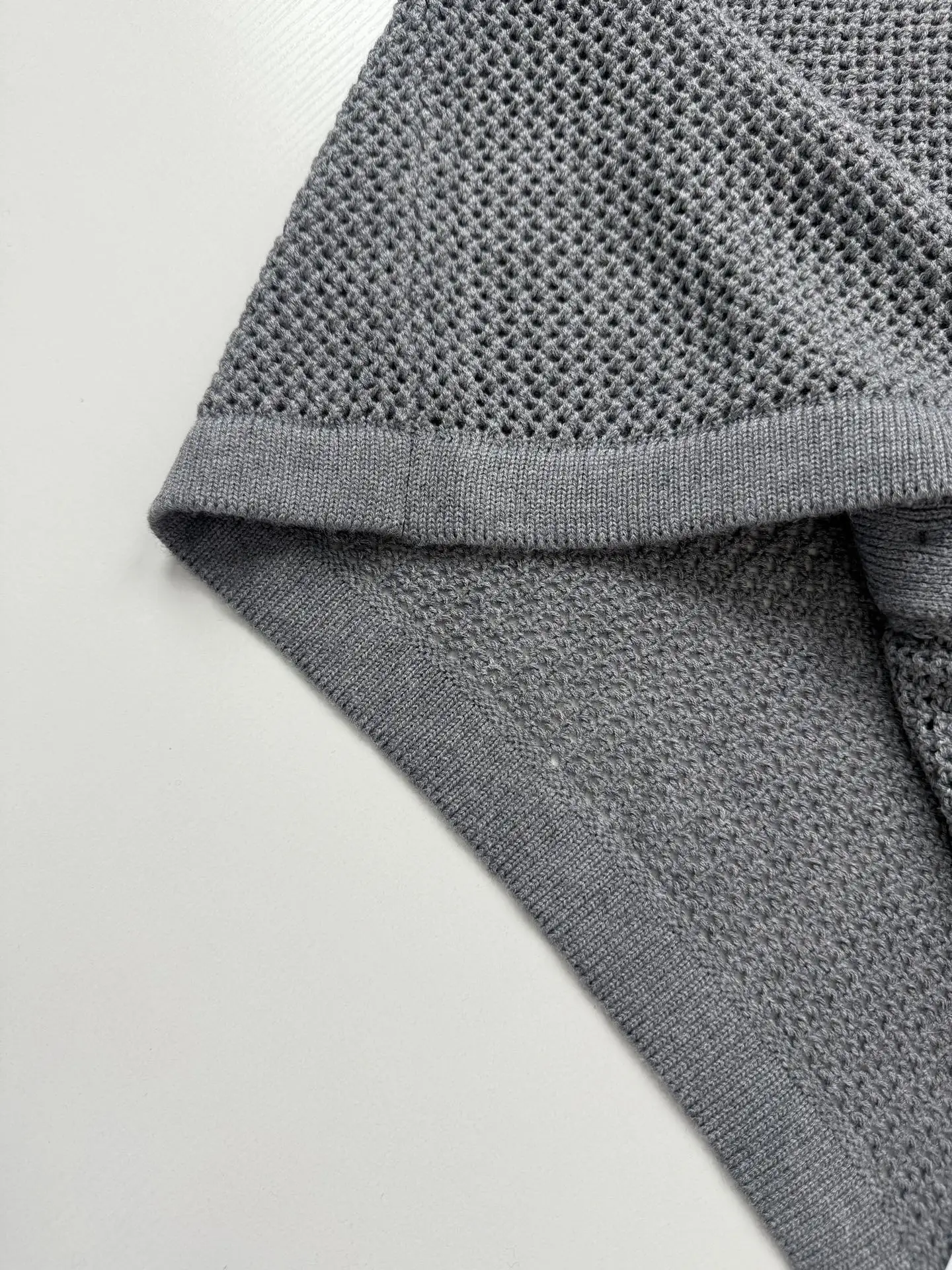 Open-Knit Mesh Polo Cardigan D27023442 — view 7
