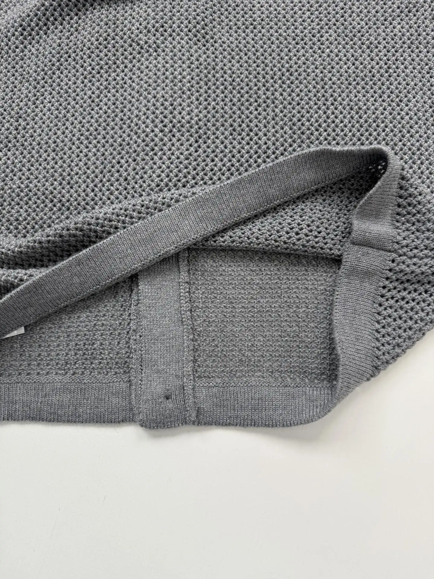 Open-Knit Mesh Polo Cardigan D27023442 — view 9