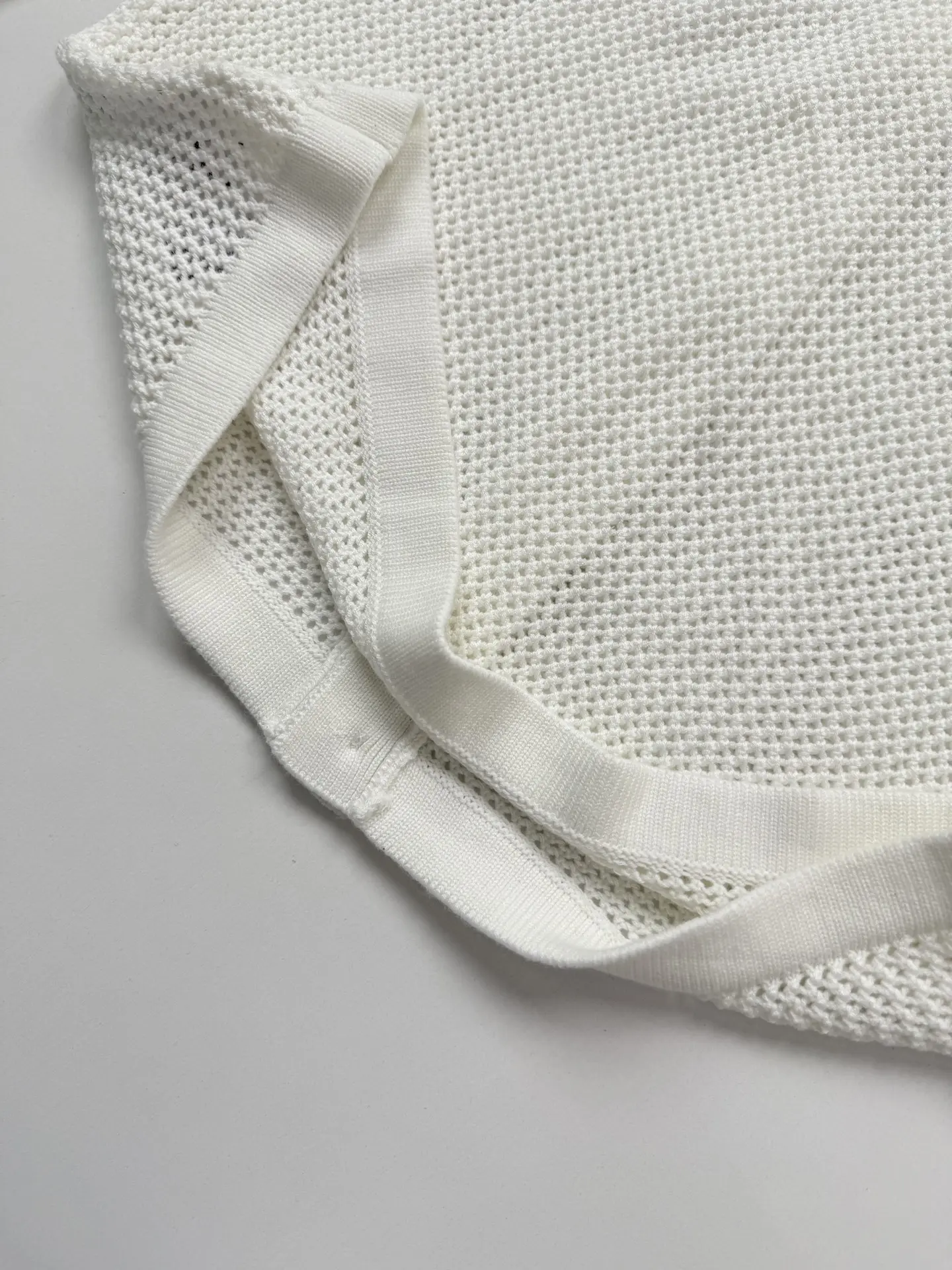 Open-Knit Mesh Polo Cardigan D27023441 — view 9