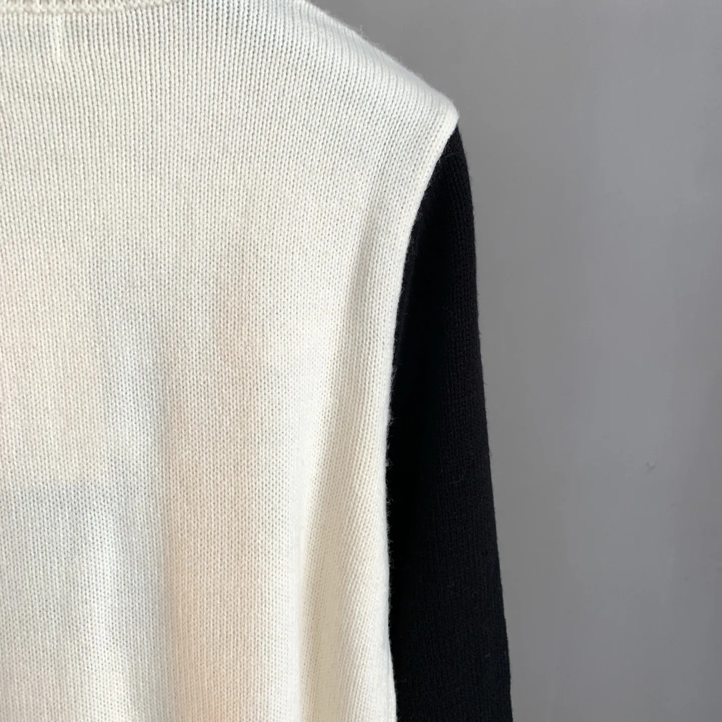 Fawn Intarsia Cashmere Crew-Neck Sweater D27022886 — view 7