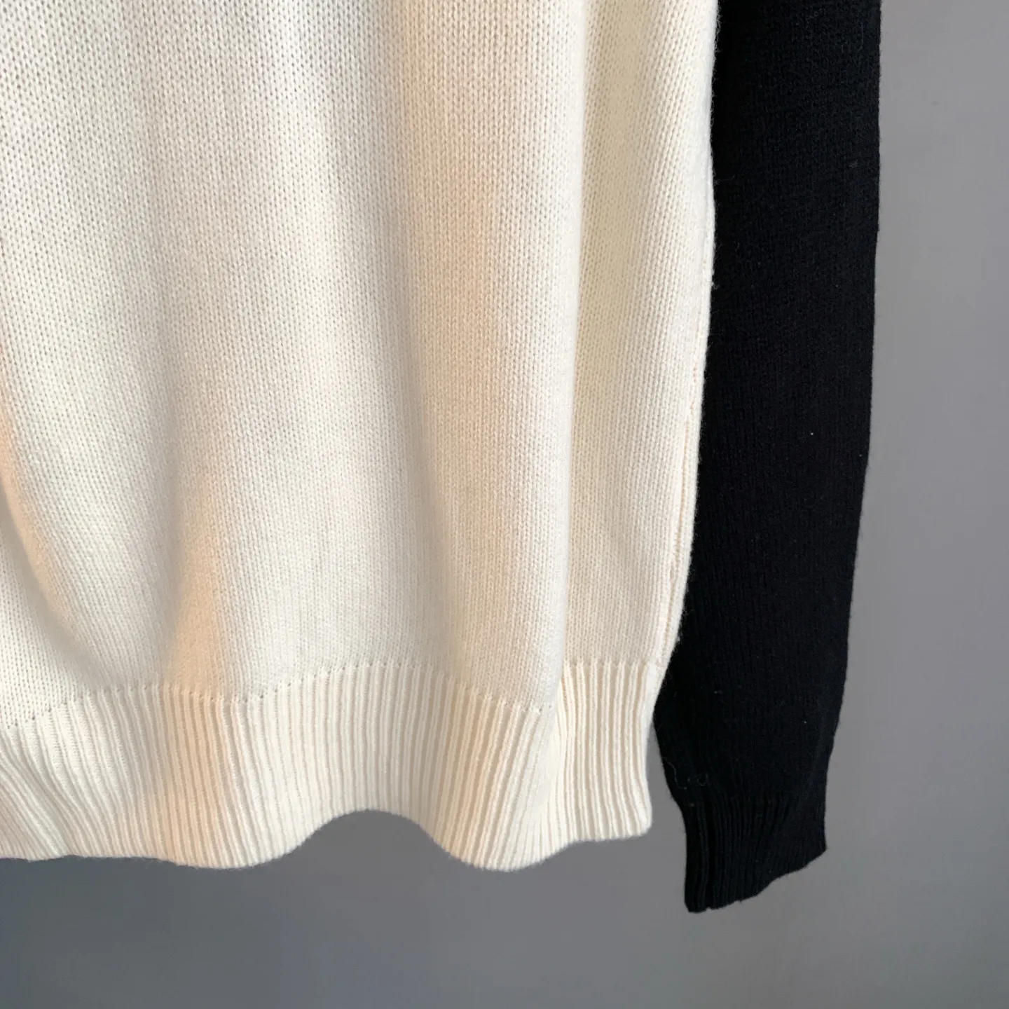 Fawn Intarsia Cashmere Crew-Neck Sweater D27022886 — view 8