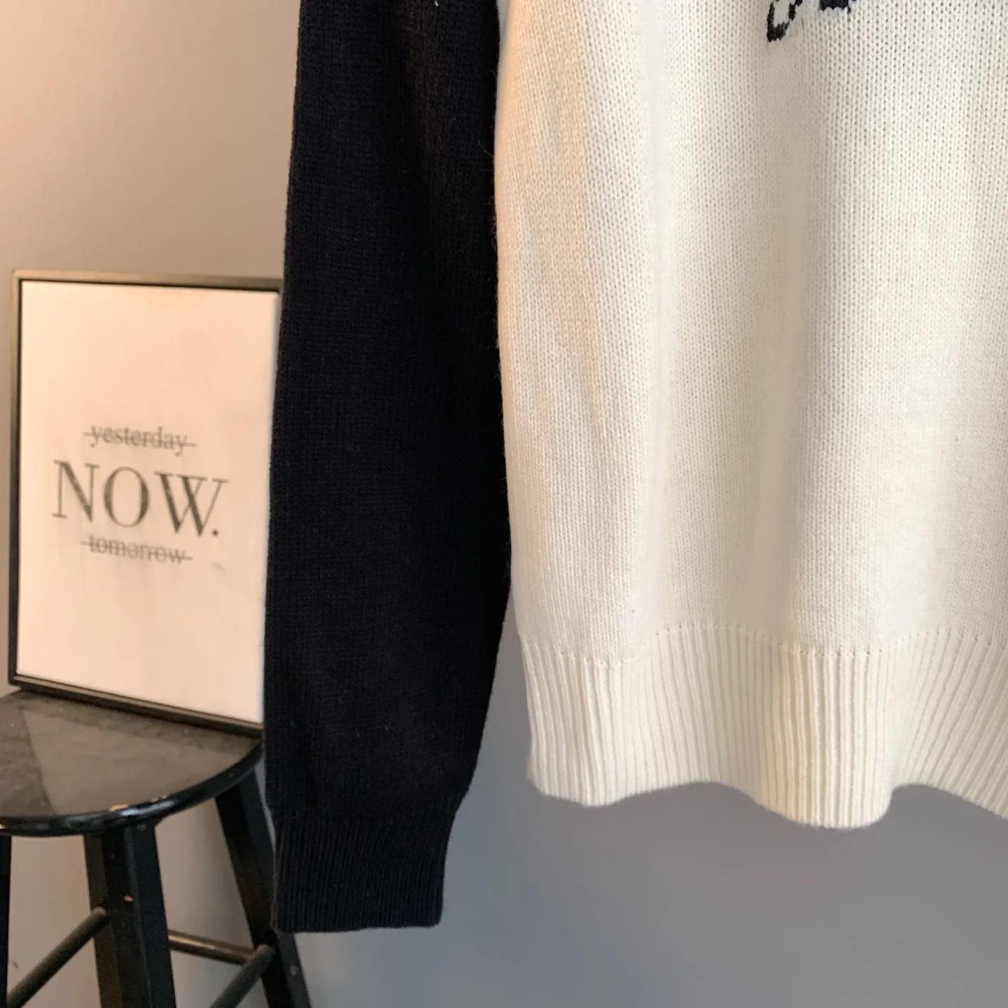 Fawn Intarsia Cashmere Crew-Neck Sweater D27022886 — view 10