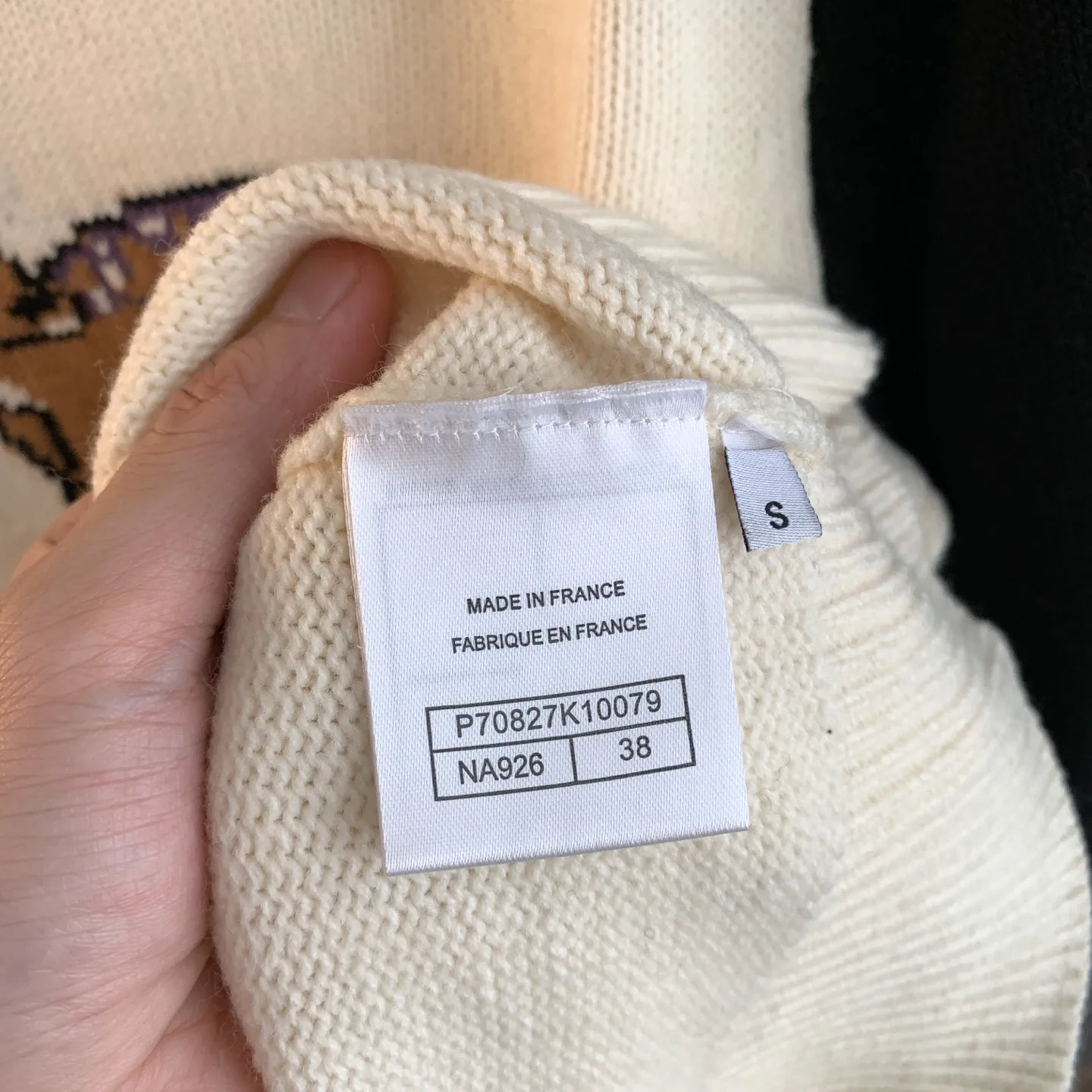 Fawn Intarsia Cashmere Crew-Neck Sweater D27022886 — view 12