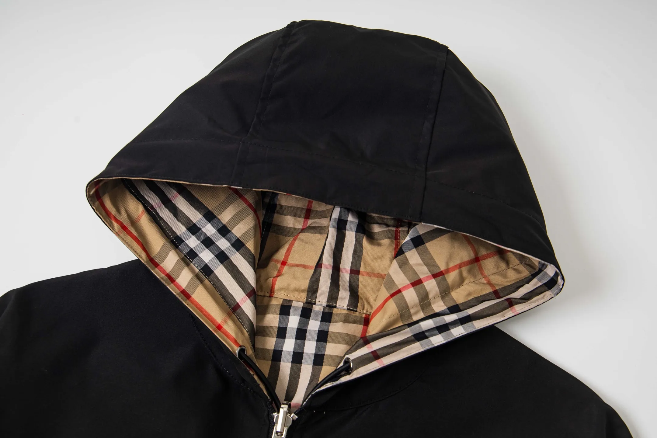Reversible Check-Lined Hooded Jacket D27522198 — view 3