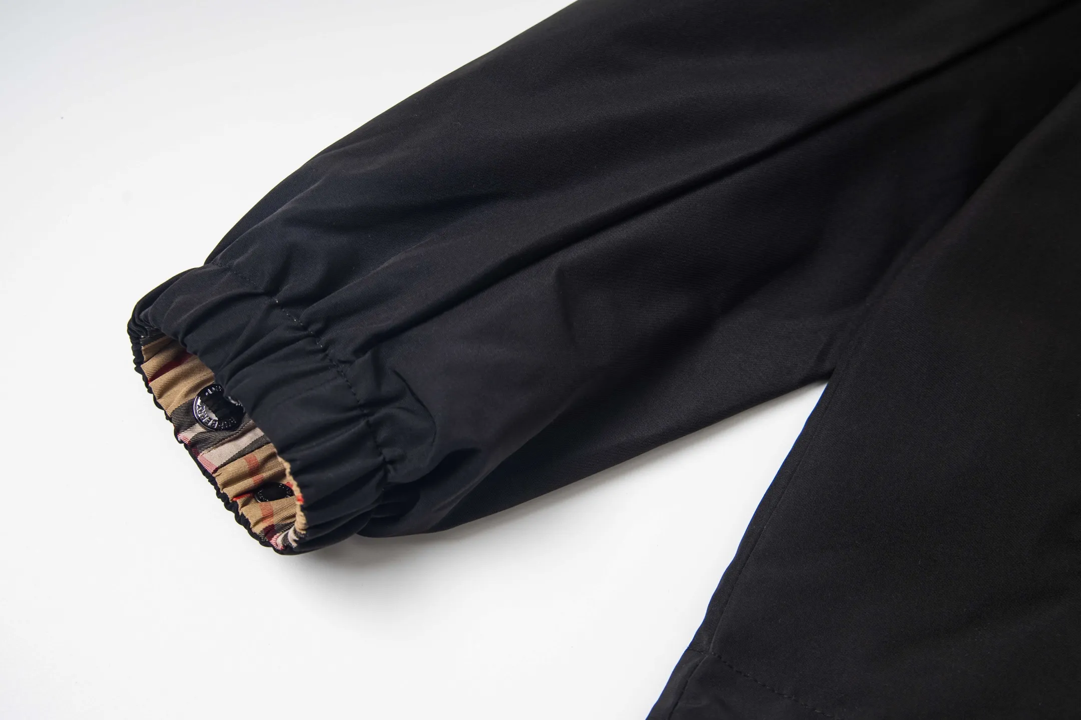 Reversible Check-Lined Hooded Jacket D27522198 — view 7