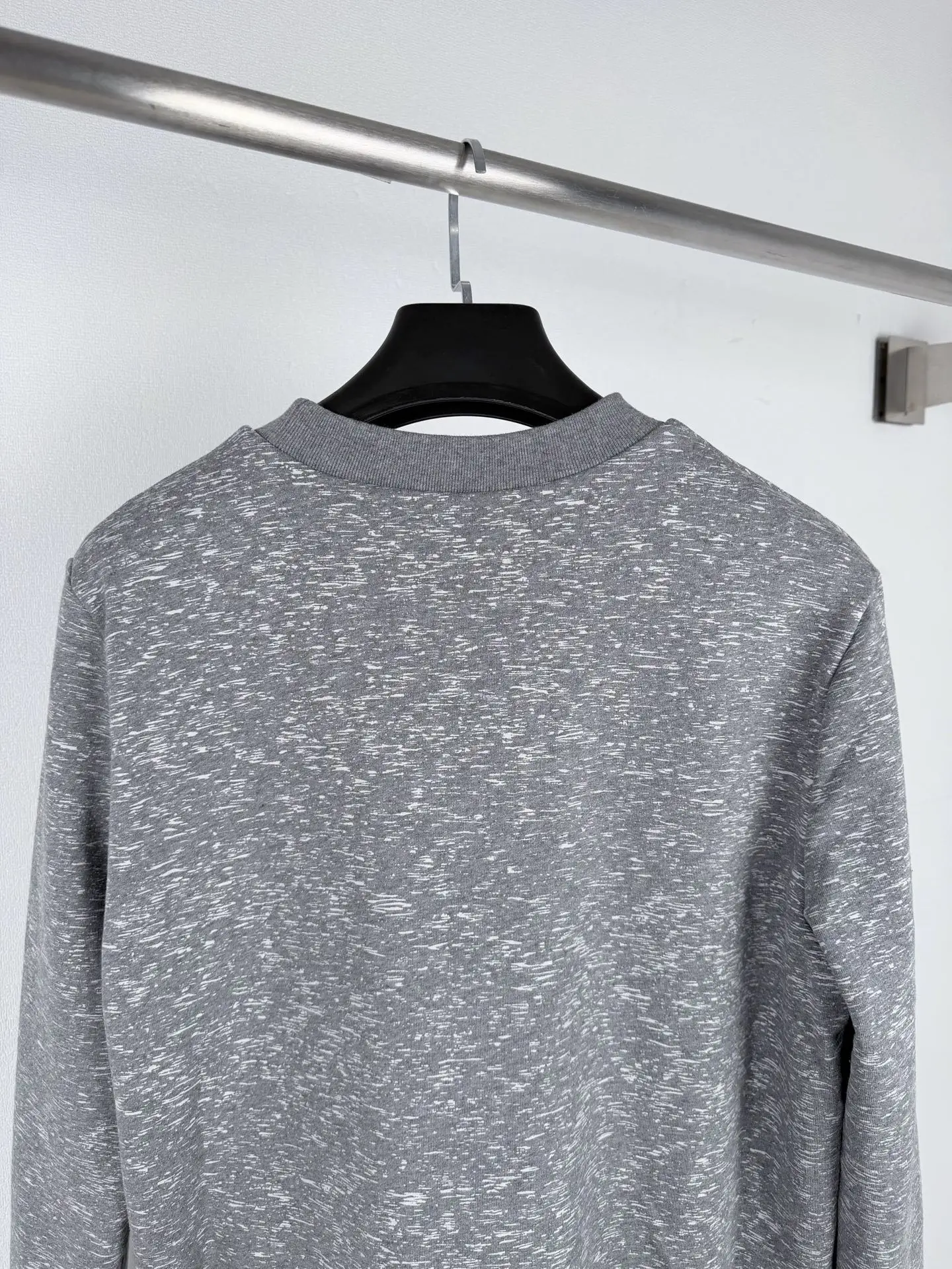 Reflective Logo Print Crew-Neck Sweatshirt D27521562 — view 4