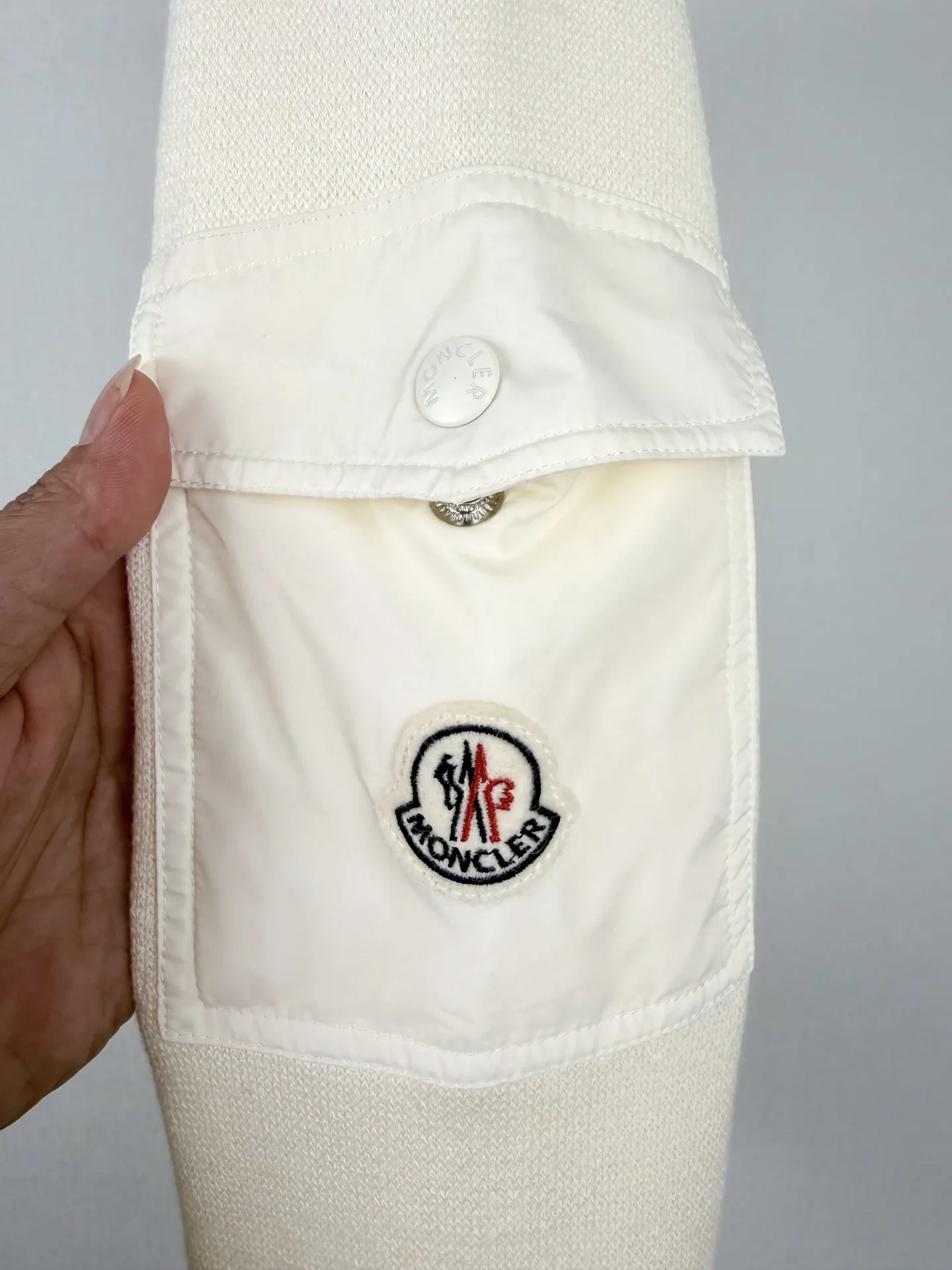 Moncler Pocket-Detail Wool-Blend Sweater D27520024 — view 6