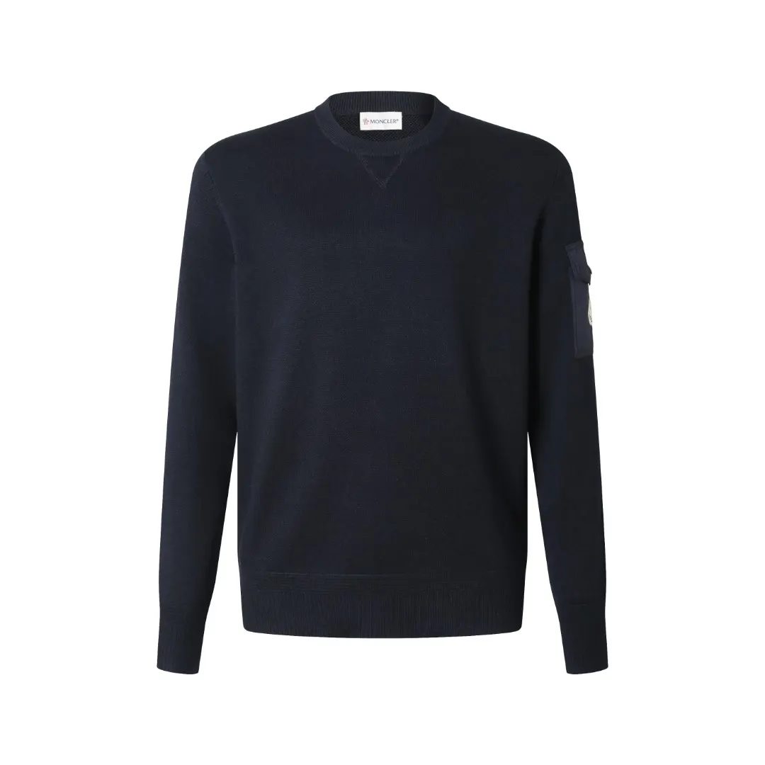 Logo-Patch Wool-Blend Crew-Neck Sweater D27521907