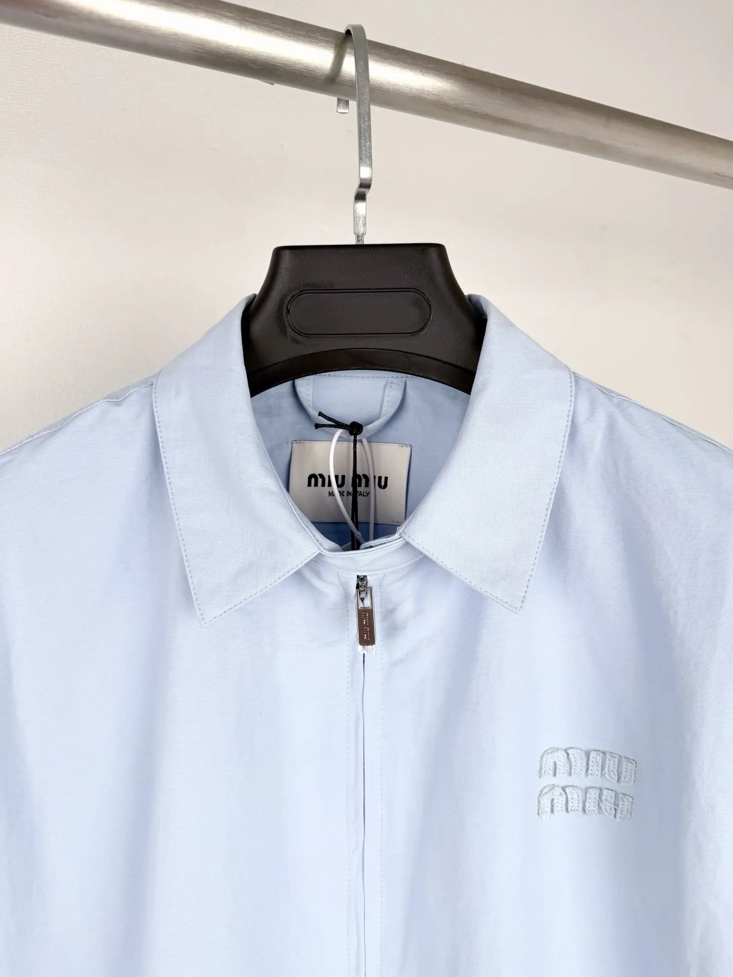 Embroidered Logo Oversized Poplin Blouson Jacket D28020016 — view 5